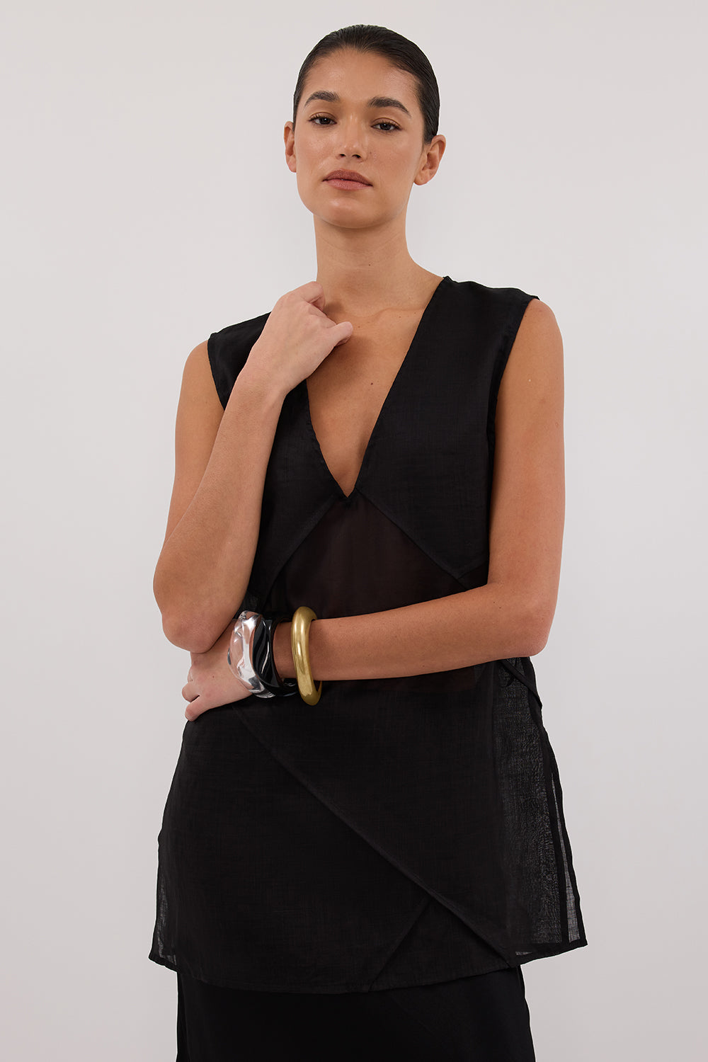 CARMEL BLACK RAMIE V NECK TOP