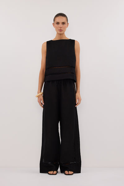 Stas wearing LINDSAY BLACK LINEN BOXY TOP