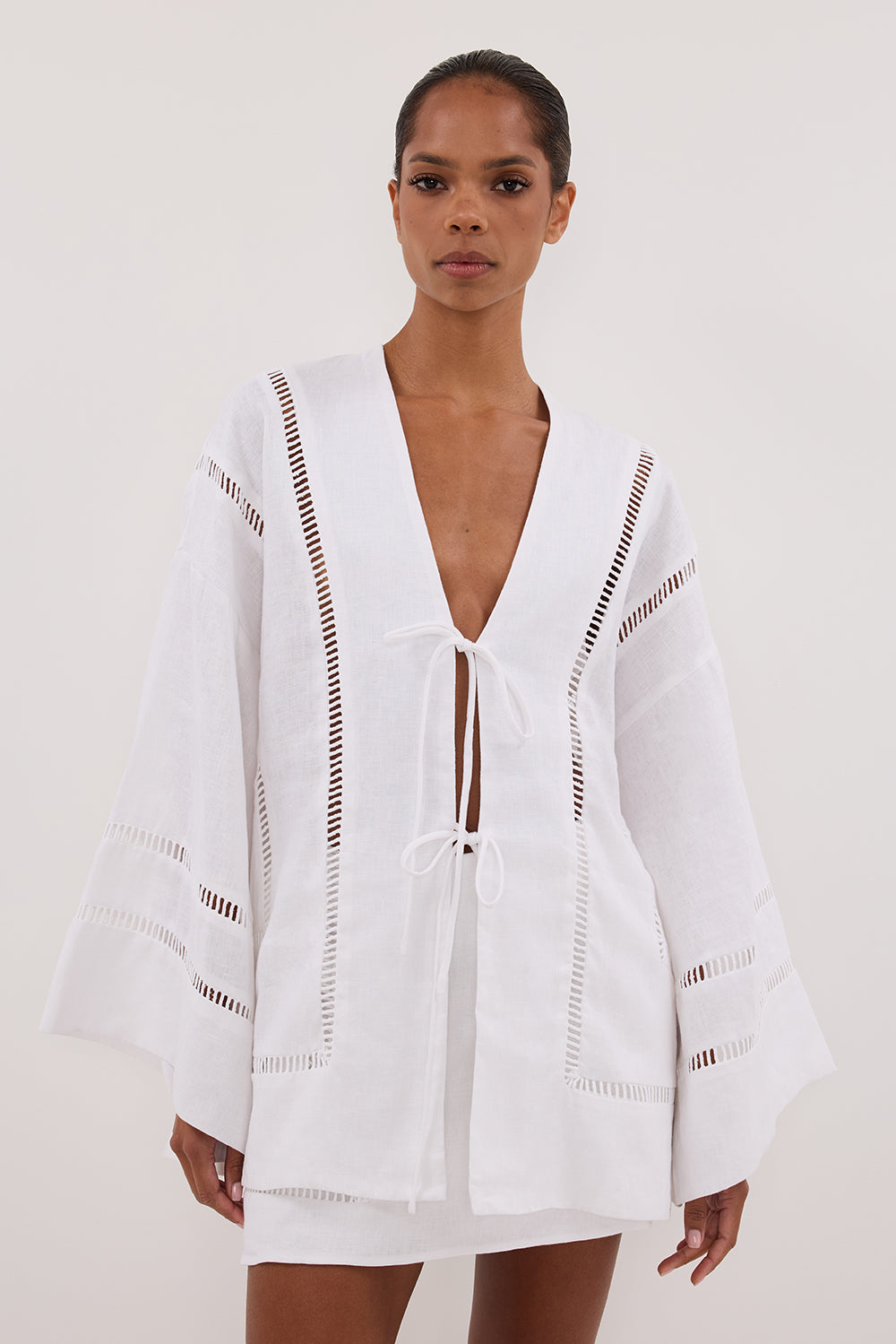 LINDSAY WHITE LINEN KIMONO TOP – DISSH