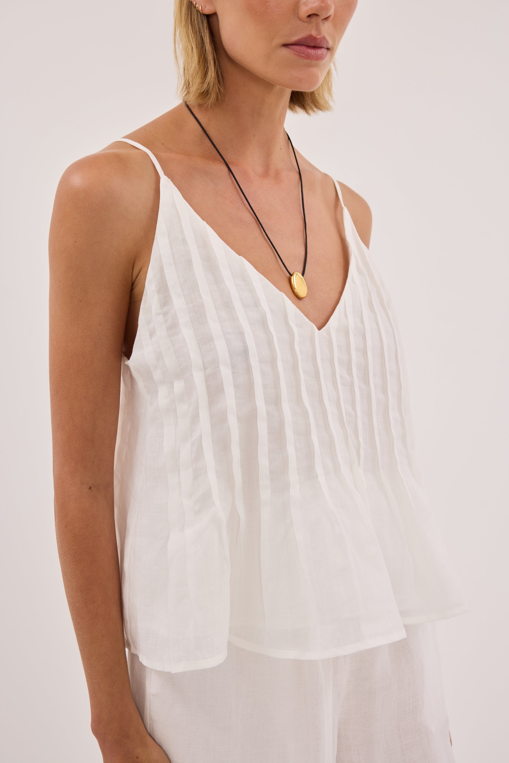 TAHLIA WHITE RAMIE TOP