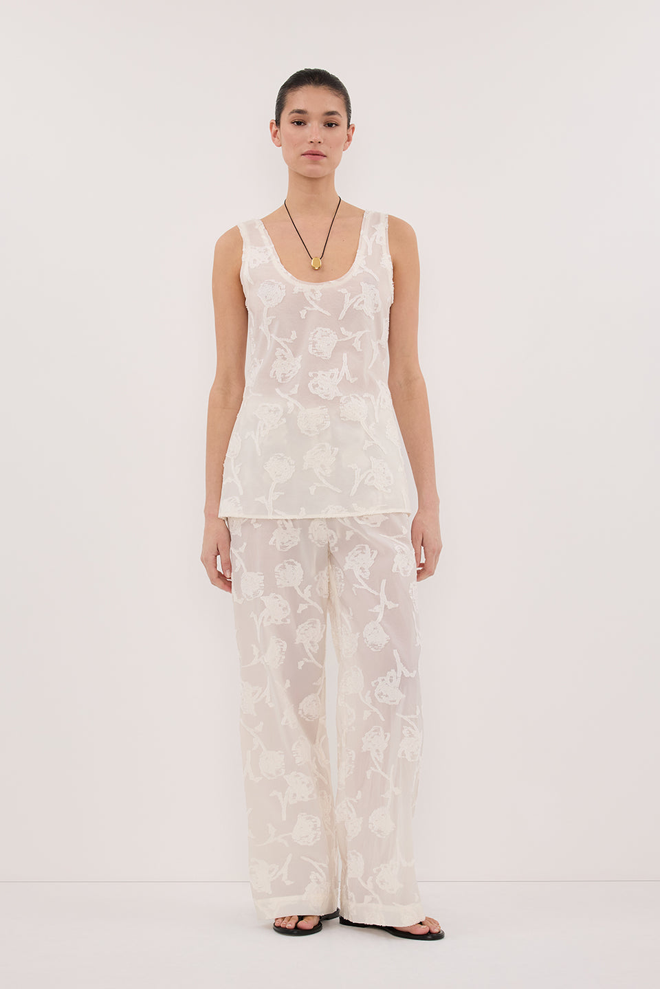 AZALEA OFF WHITE JACQUARD CAMI TOP