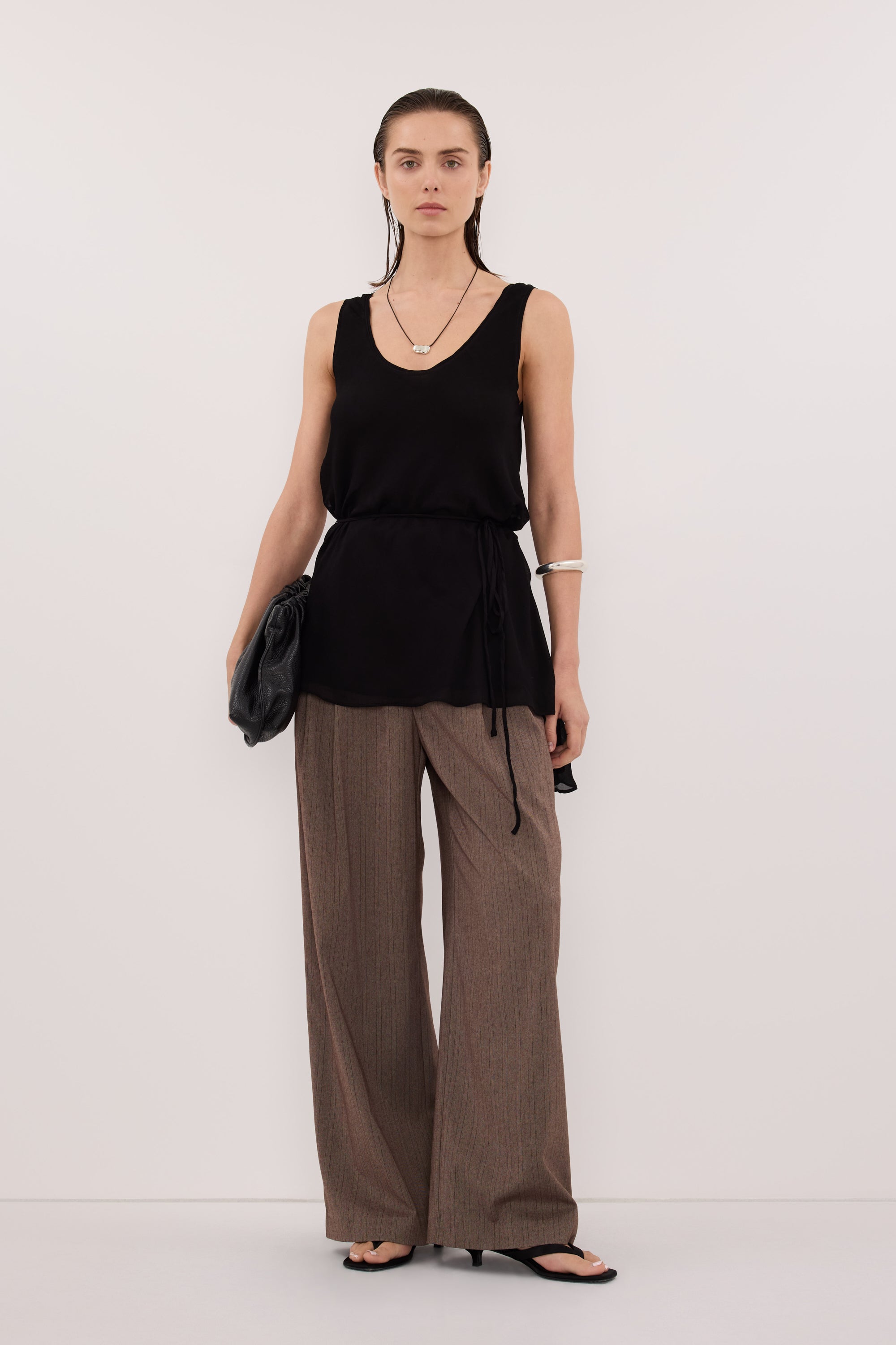 RUDI BLACK SLEEVELESS CAMI TOP