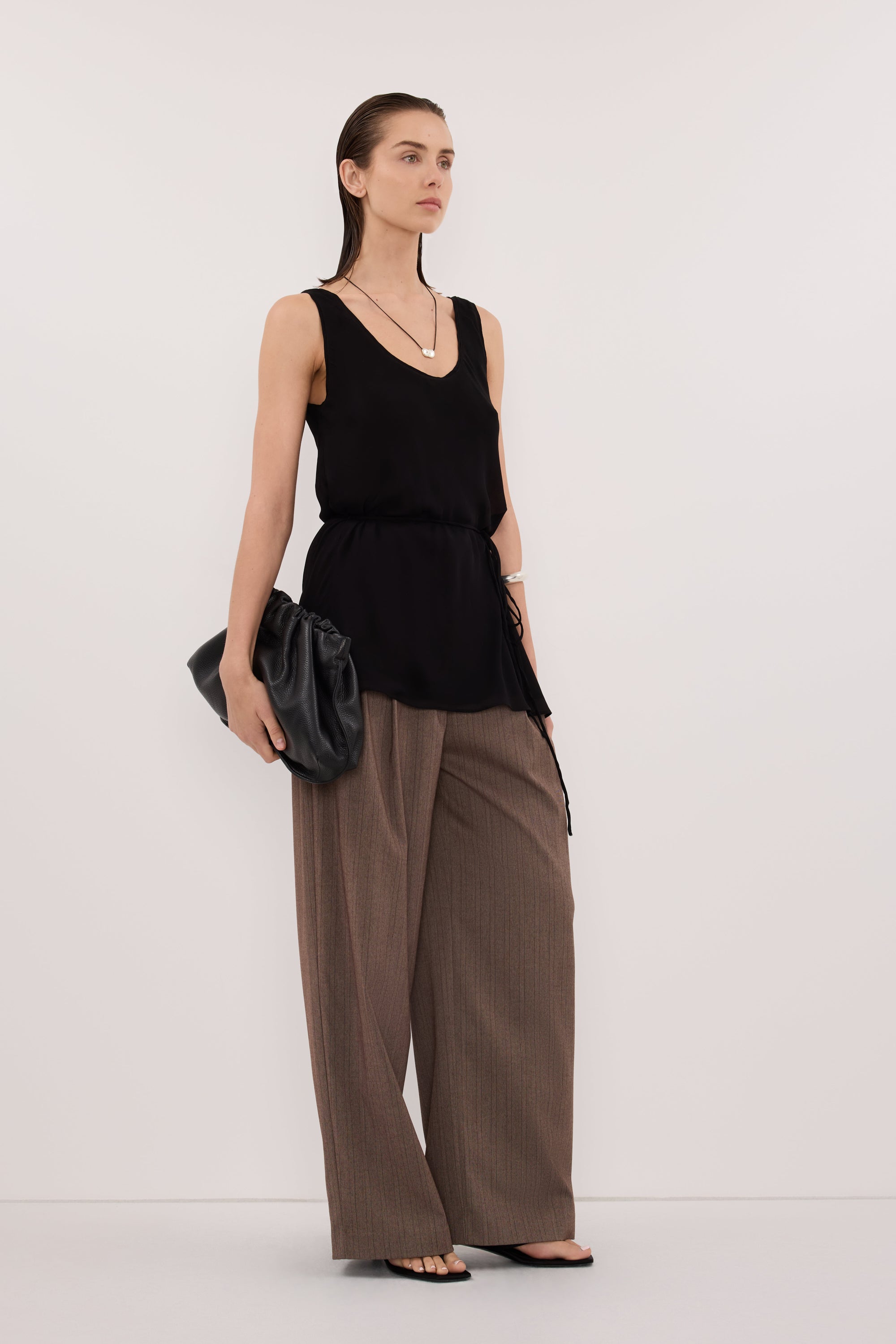 RUDI BLACK SLEEVELESS CAMI TOP
