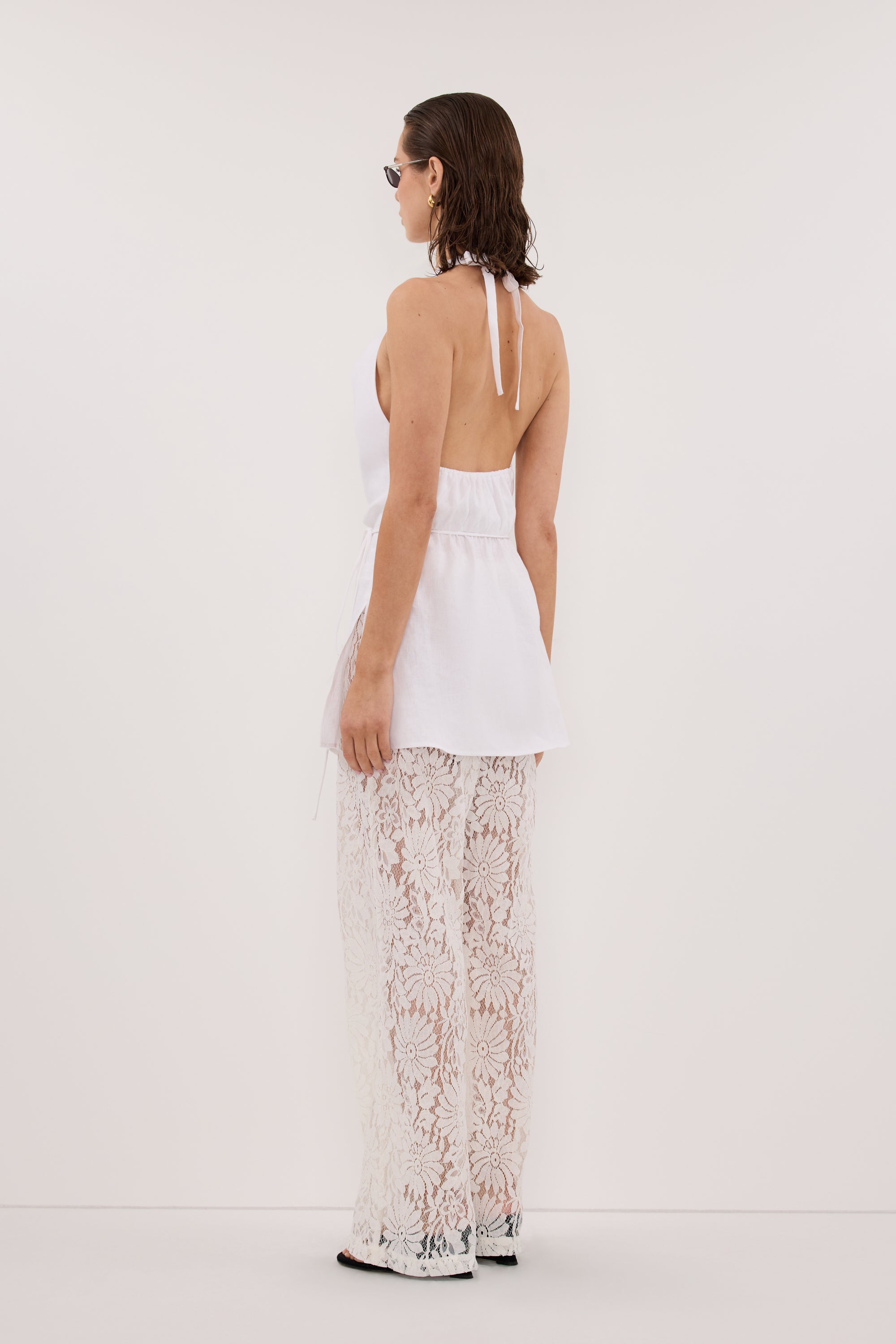HAYLEE WHITE SLEEVELESS LINEN COWL TOP