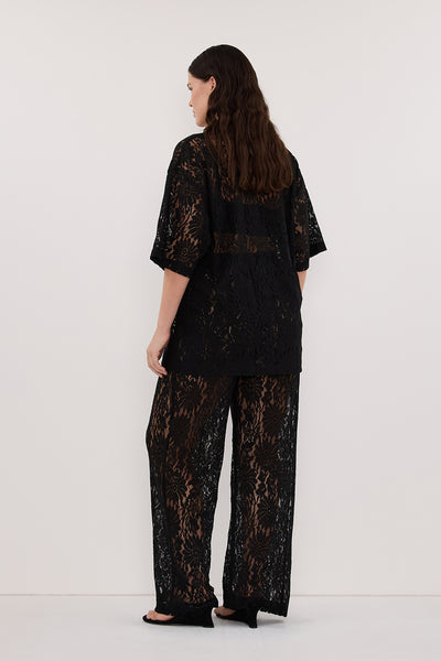 Jasmine wearing WILMA BLACK LACE TEE