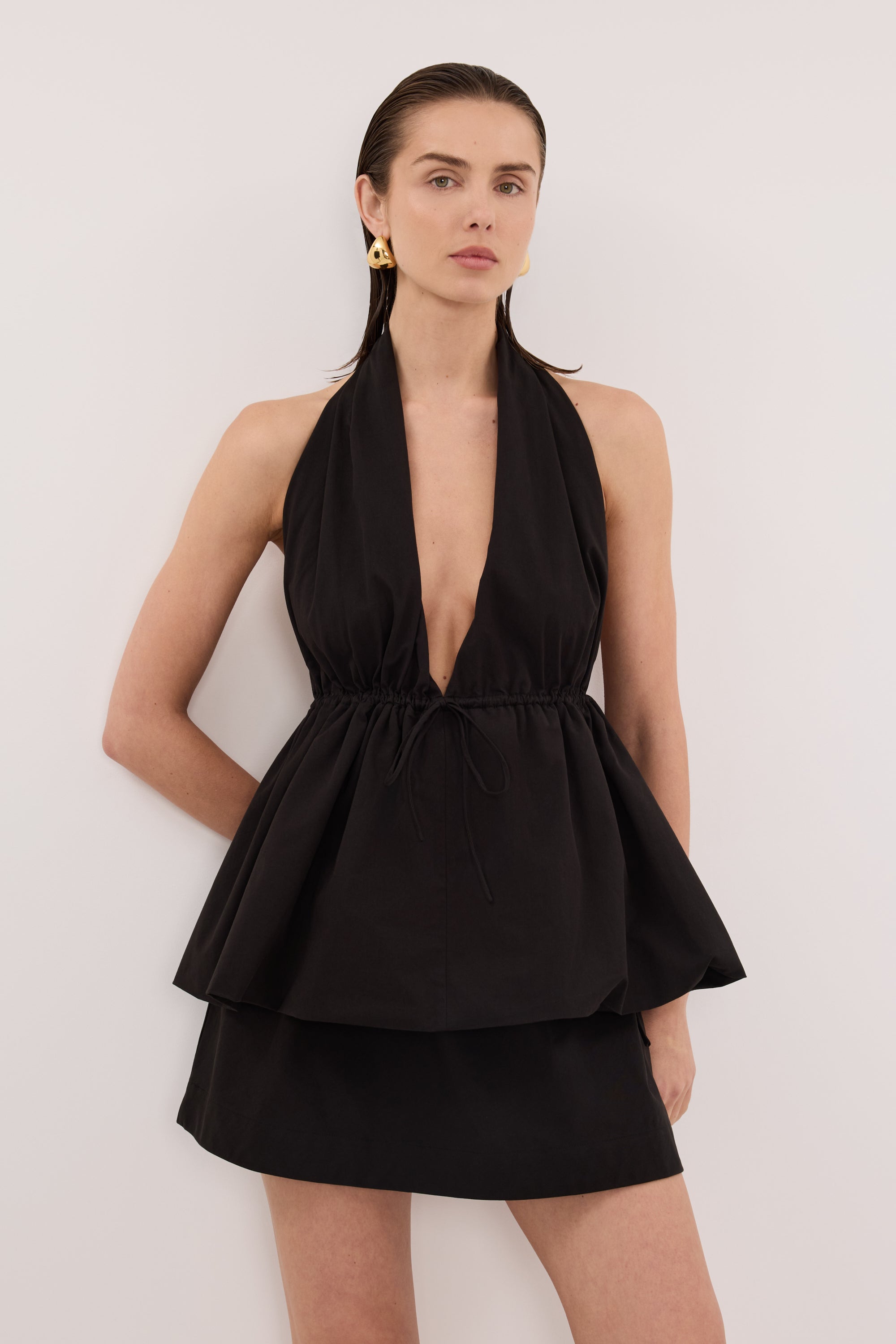 TAMMY BLACK SLEEVELESS COTTON HALTER TOP