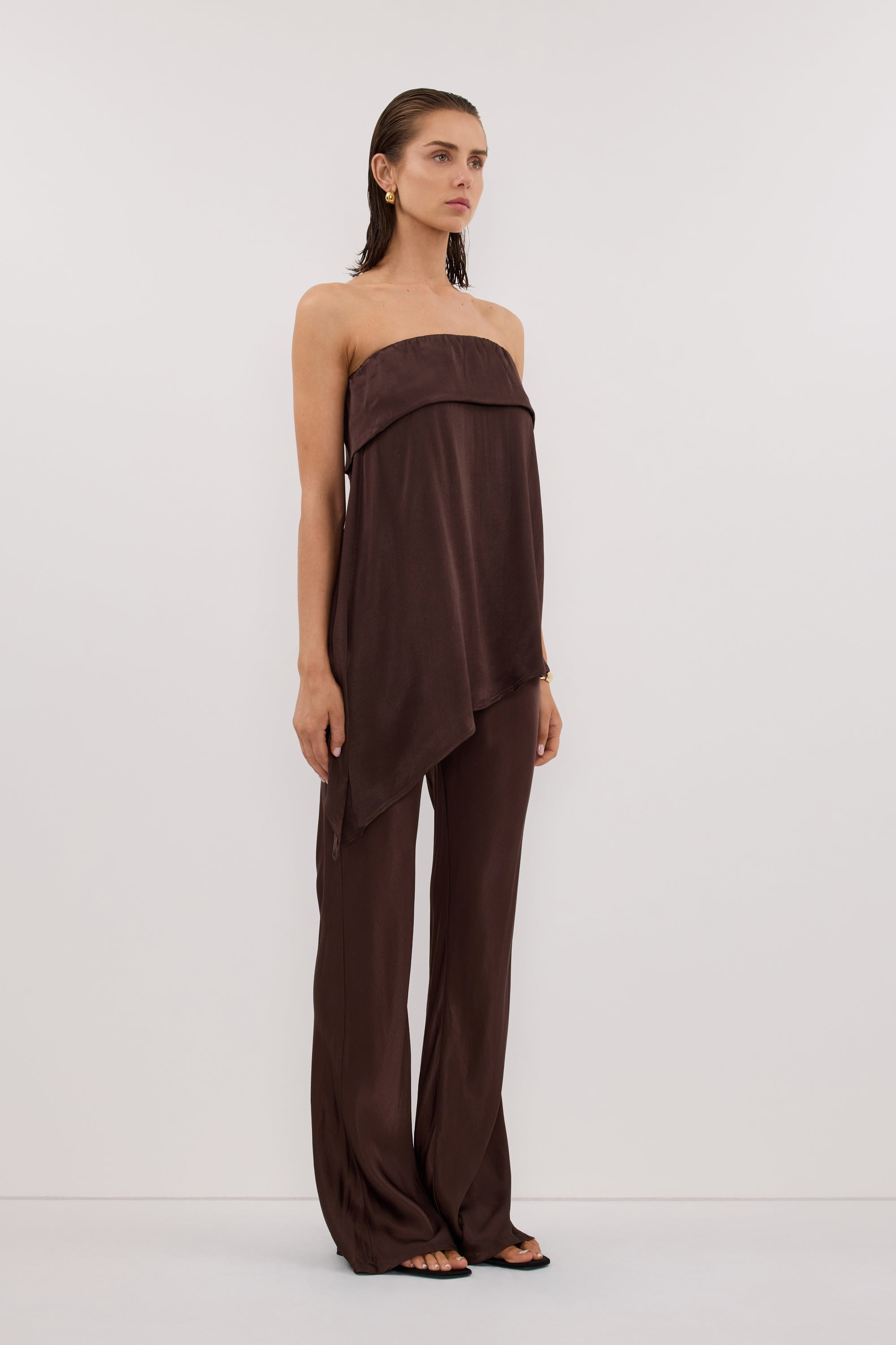 SANDER BITTER CHOC STRAPLESS SATIN TOP