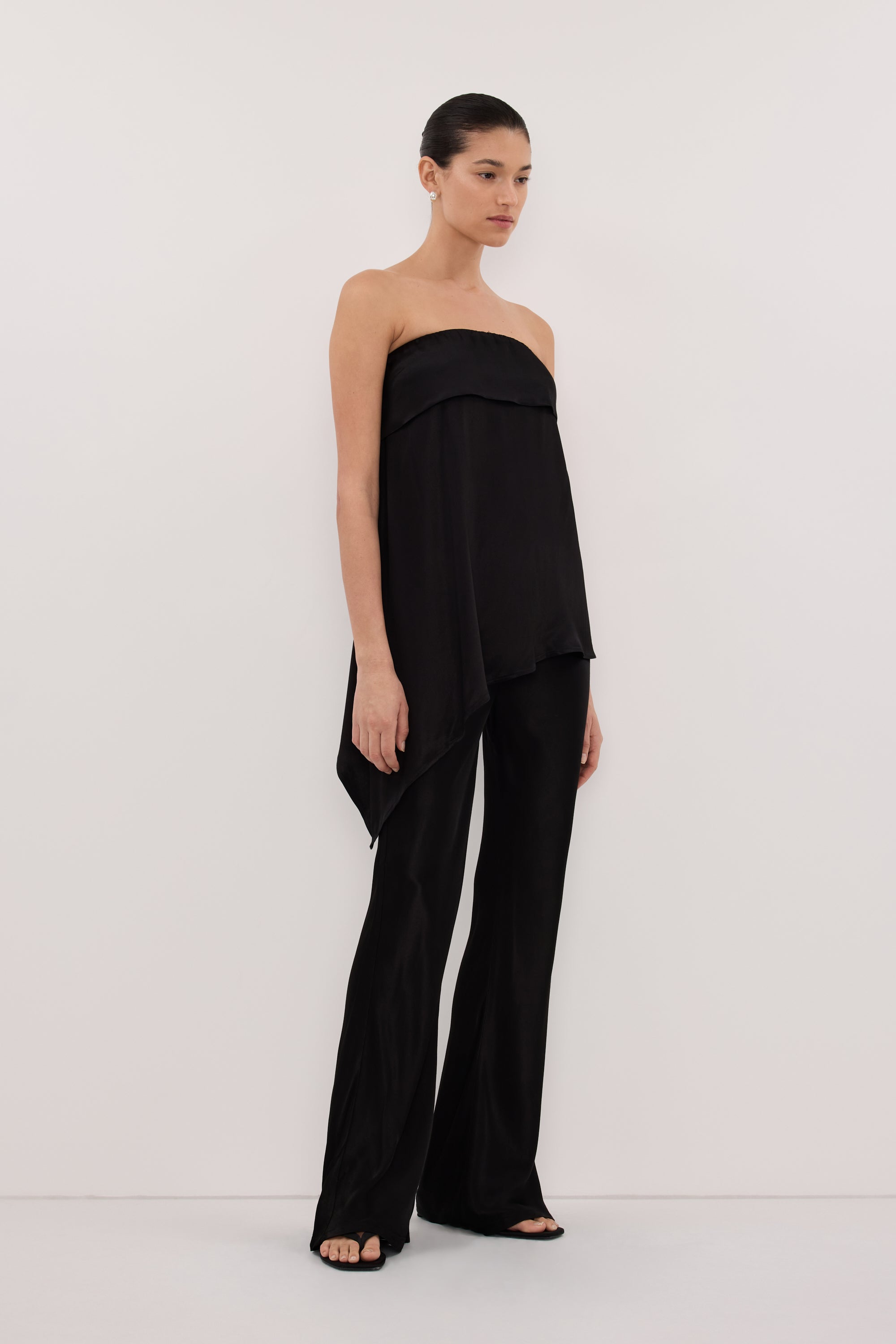 SANDER BLACK STRAPLESS SATIN TOP