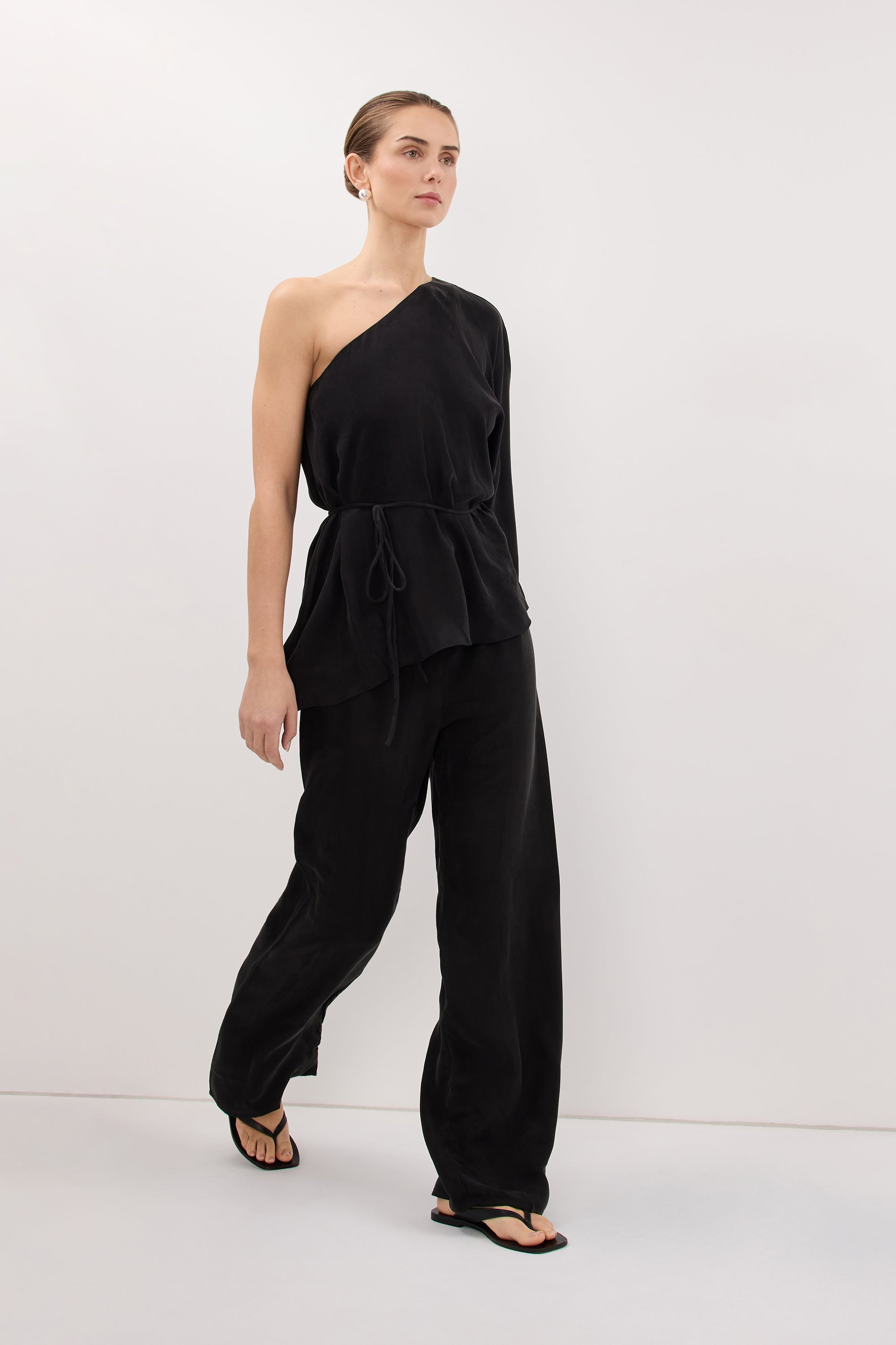 RODEO BLACK CUPRO ASYM TOP