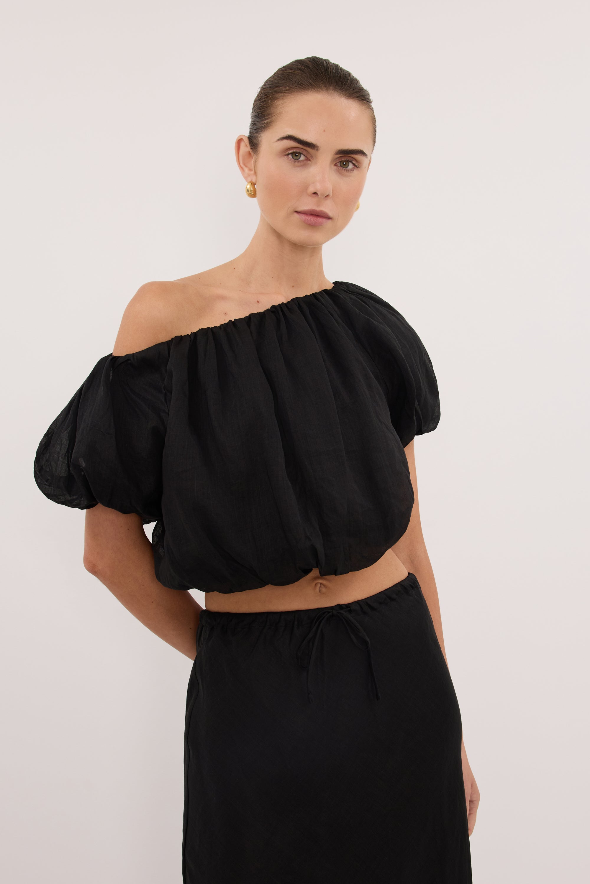 ARLO BLACK RAMIE OFF SHOULDER BUBBLE TOP