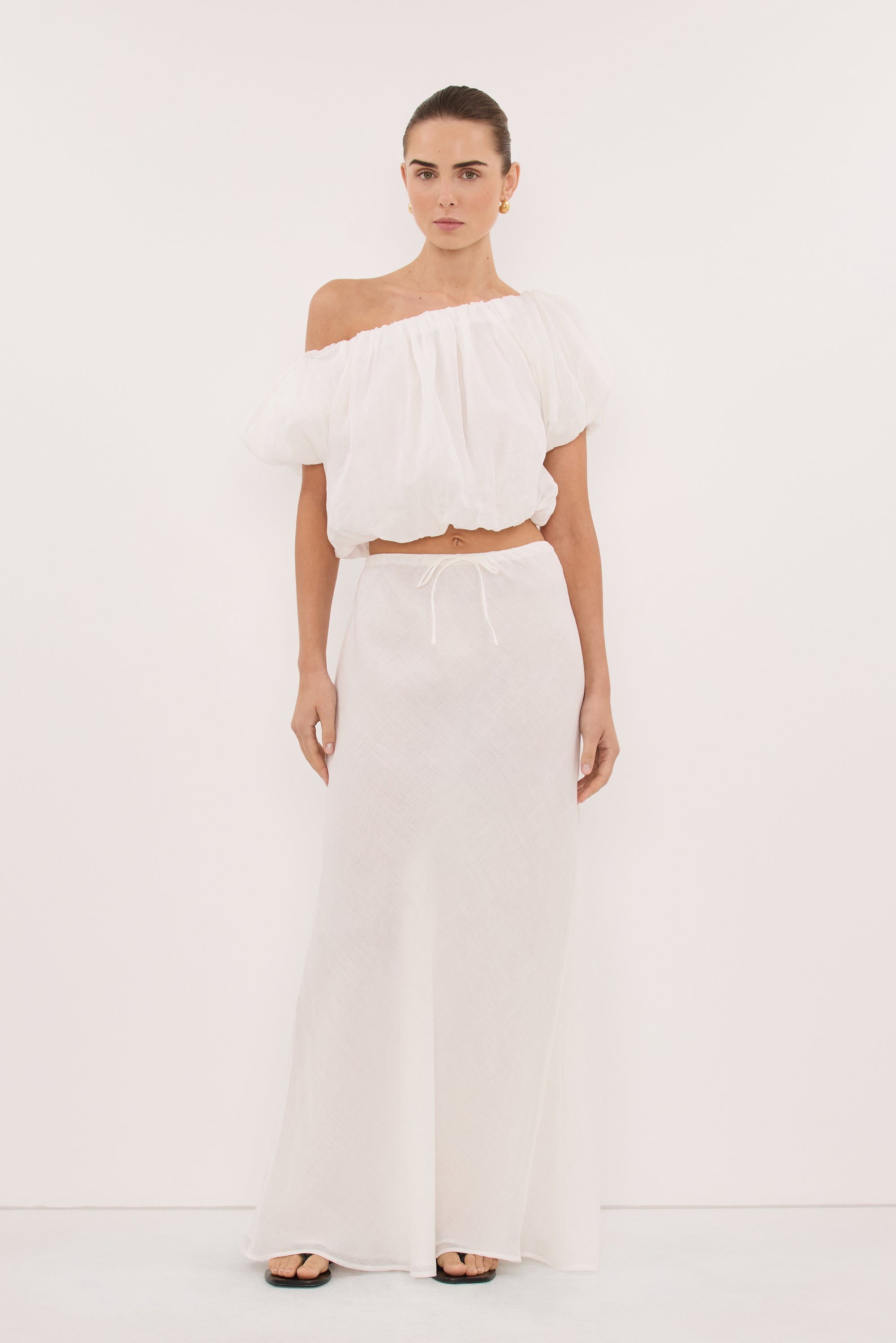 ARLO WHITE RAMIE OFF SHOULDER BUBBLE TOP