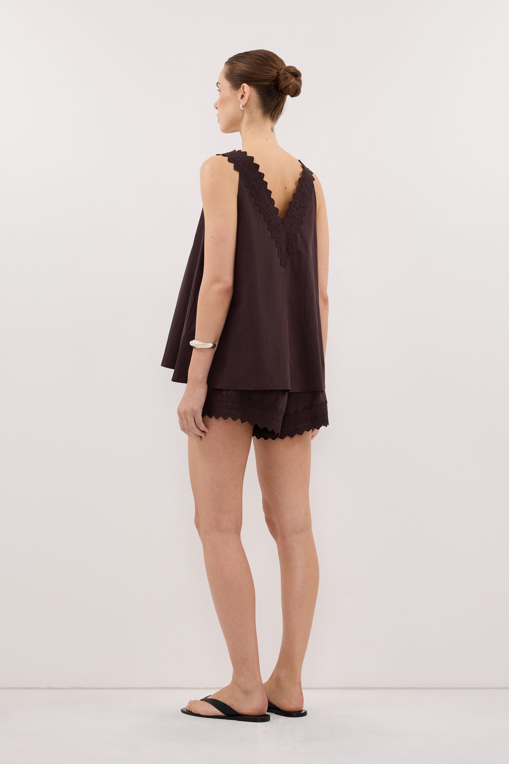 ANNABEL BURNT CHOC V NECK TOP