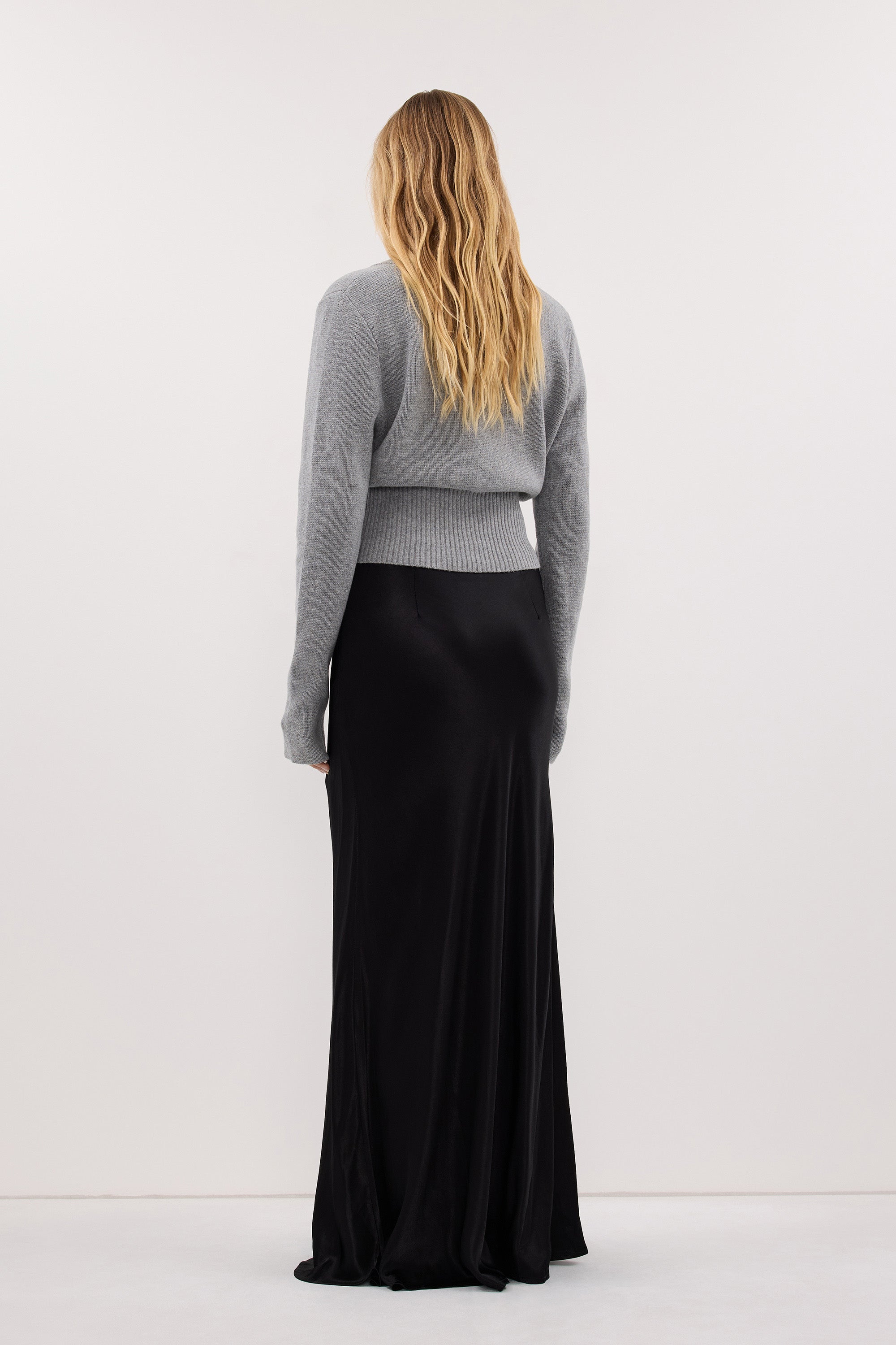 DFS05168BK.600_13.jpg?crop=