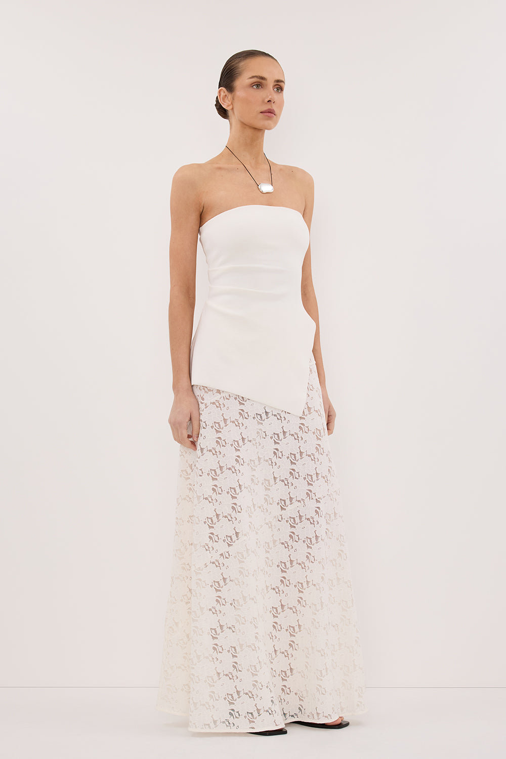 LOULA WHITE LACE SKIRT