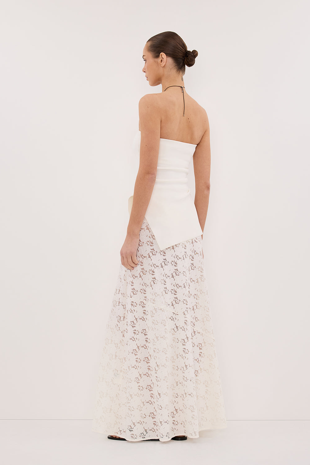 LOULA WHITE LACE SKIRT