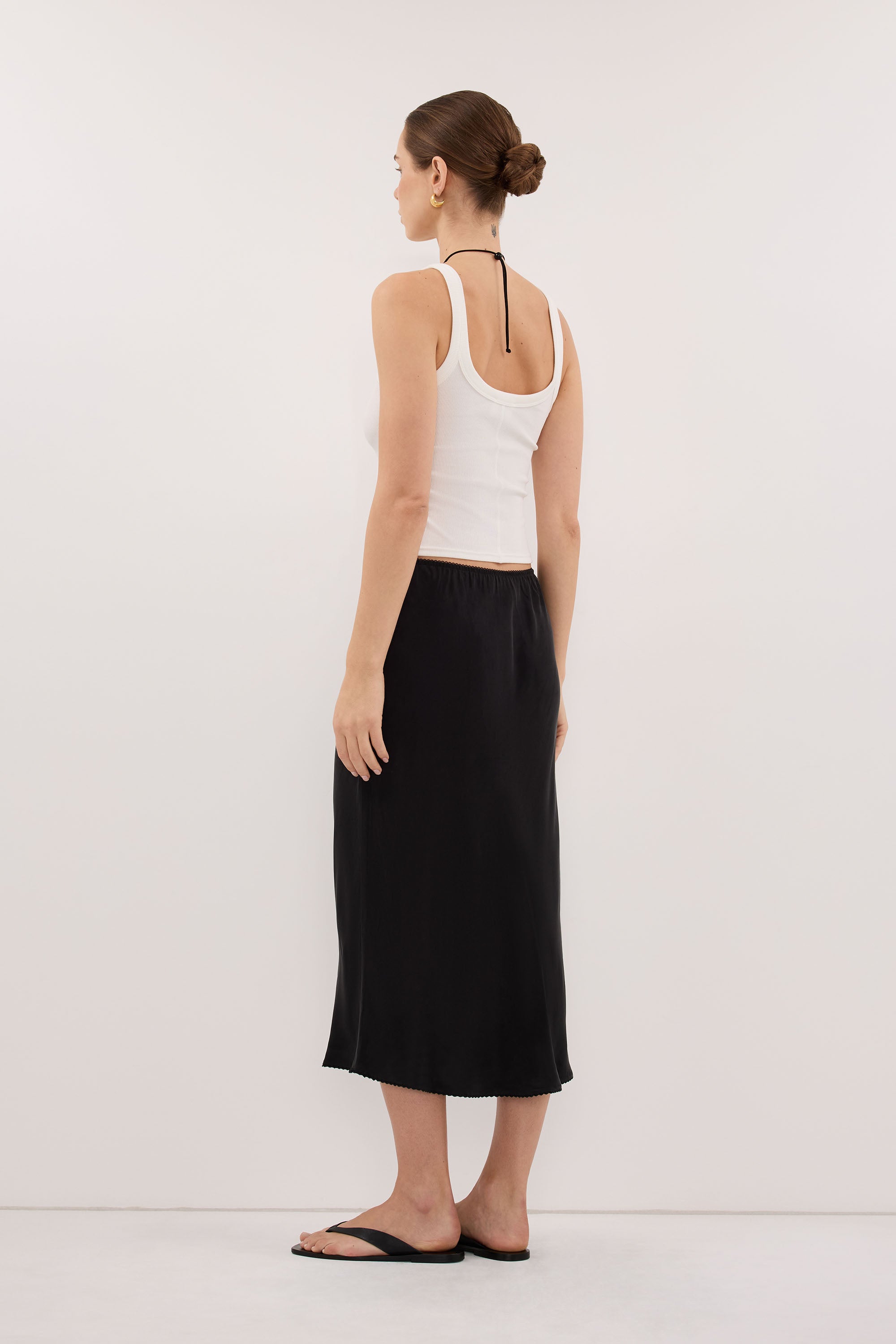 ARELIA BLACK CUPRO MIDI SKIRT