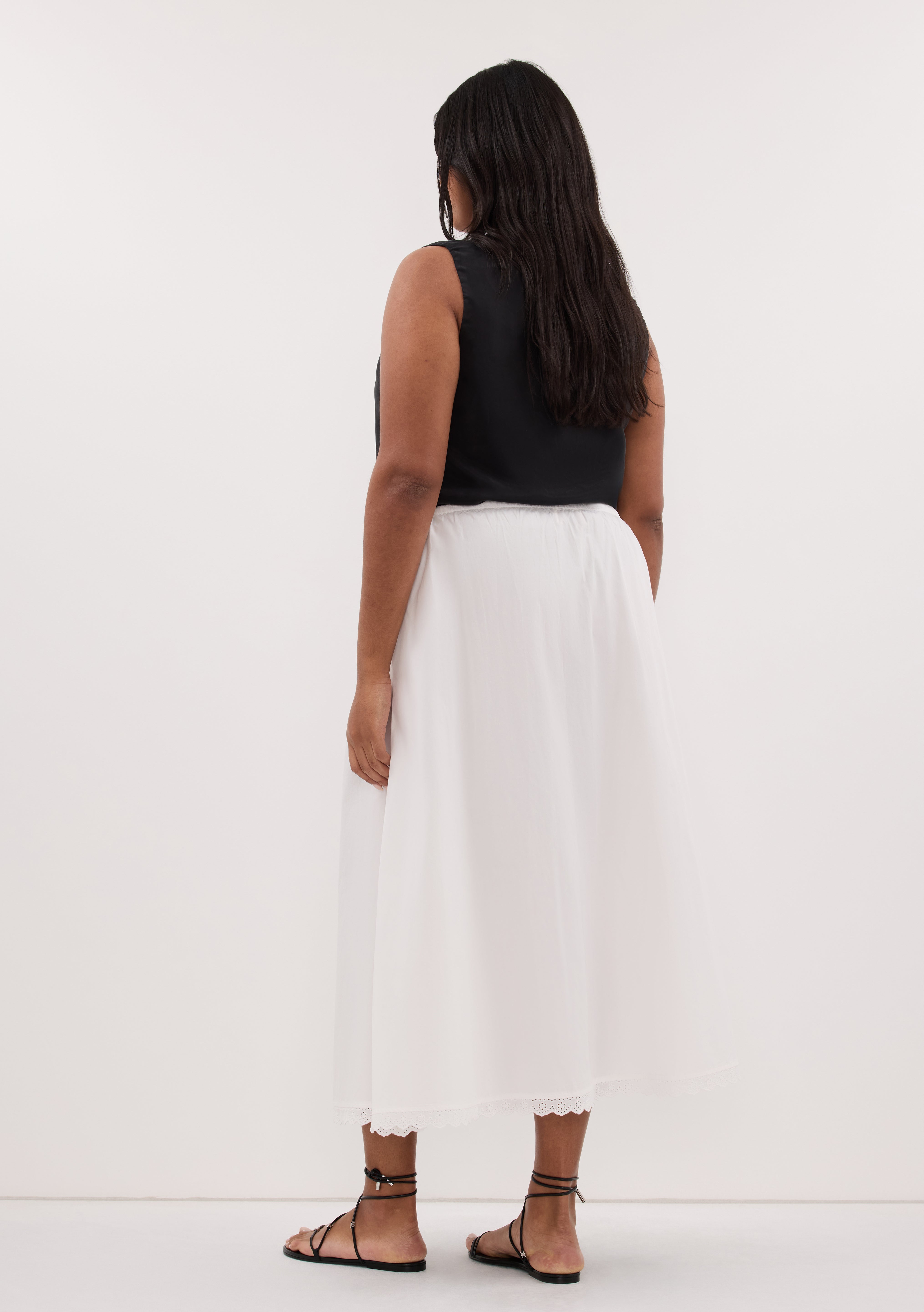 ARLETTE WHITE COTTON GATHERED 7/8 SKIRT