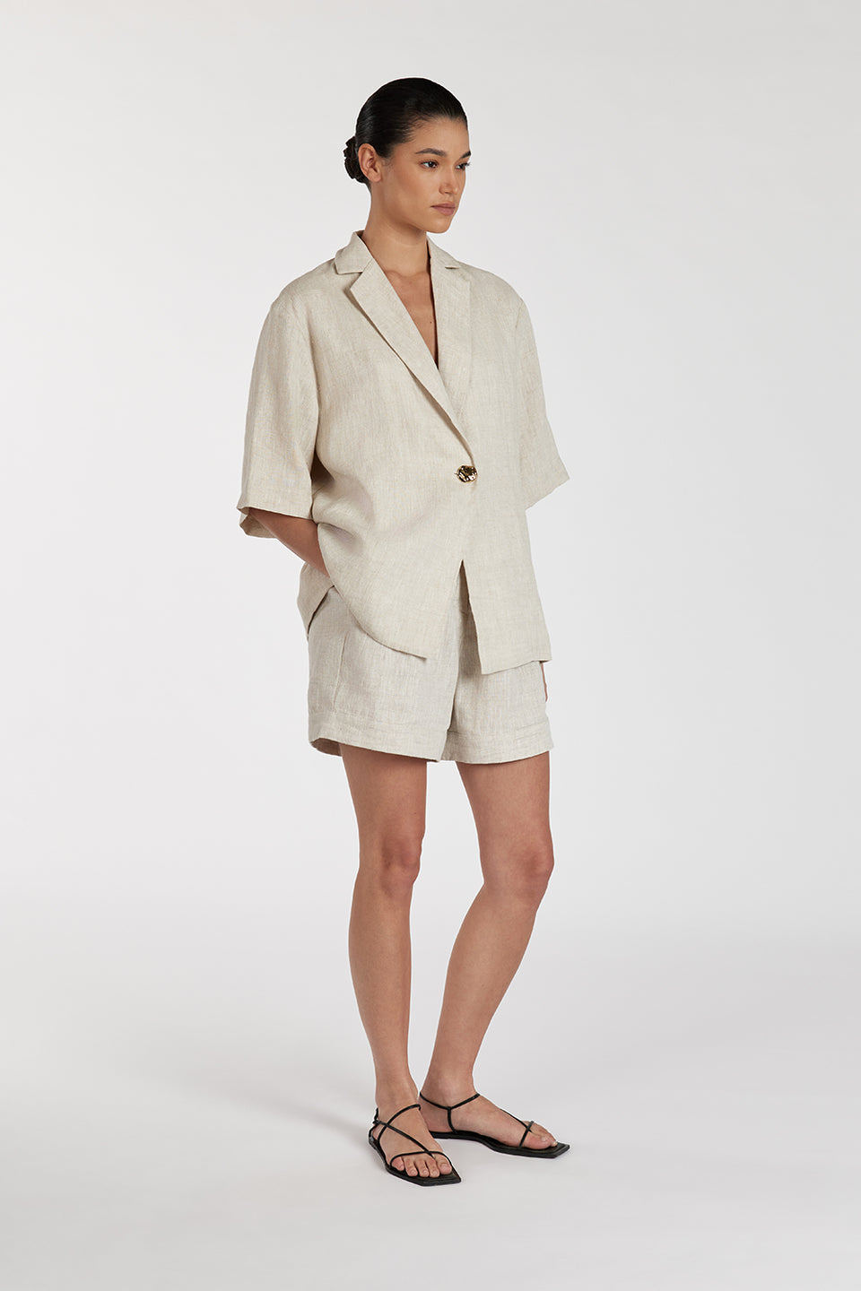 ALONDRA NATURAL LINEN SHORT