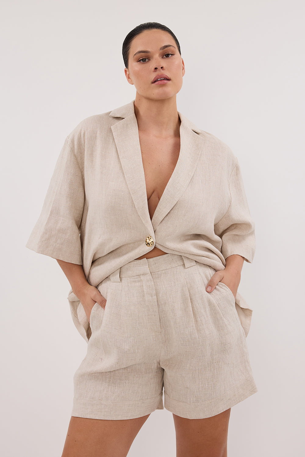 ALONDRA NATURAL LINEN SHORT