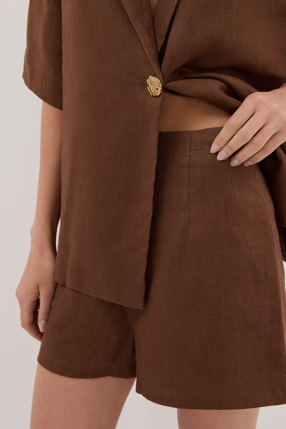 CORY FONDANT LINEN SHORT