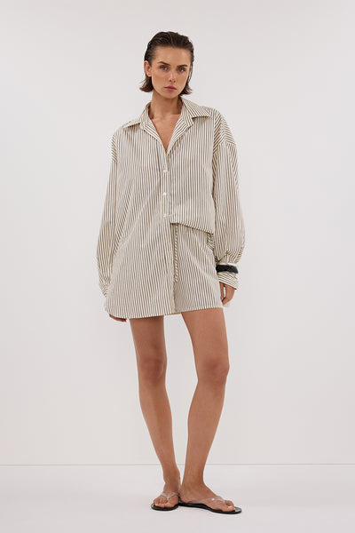 Stas wearing PALMA CREAM SILK BLEND SHORT