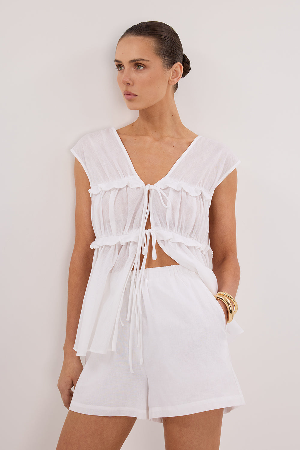 QUINN WHITE LINEN SHORT