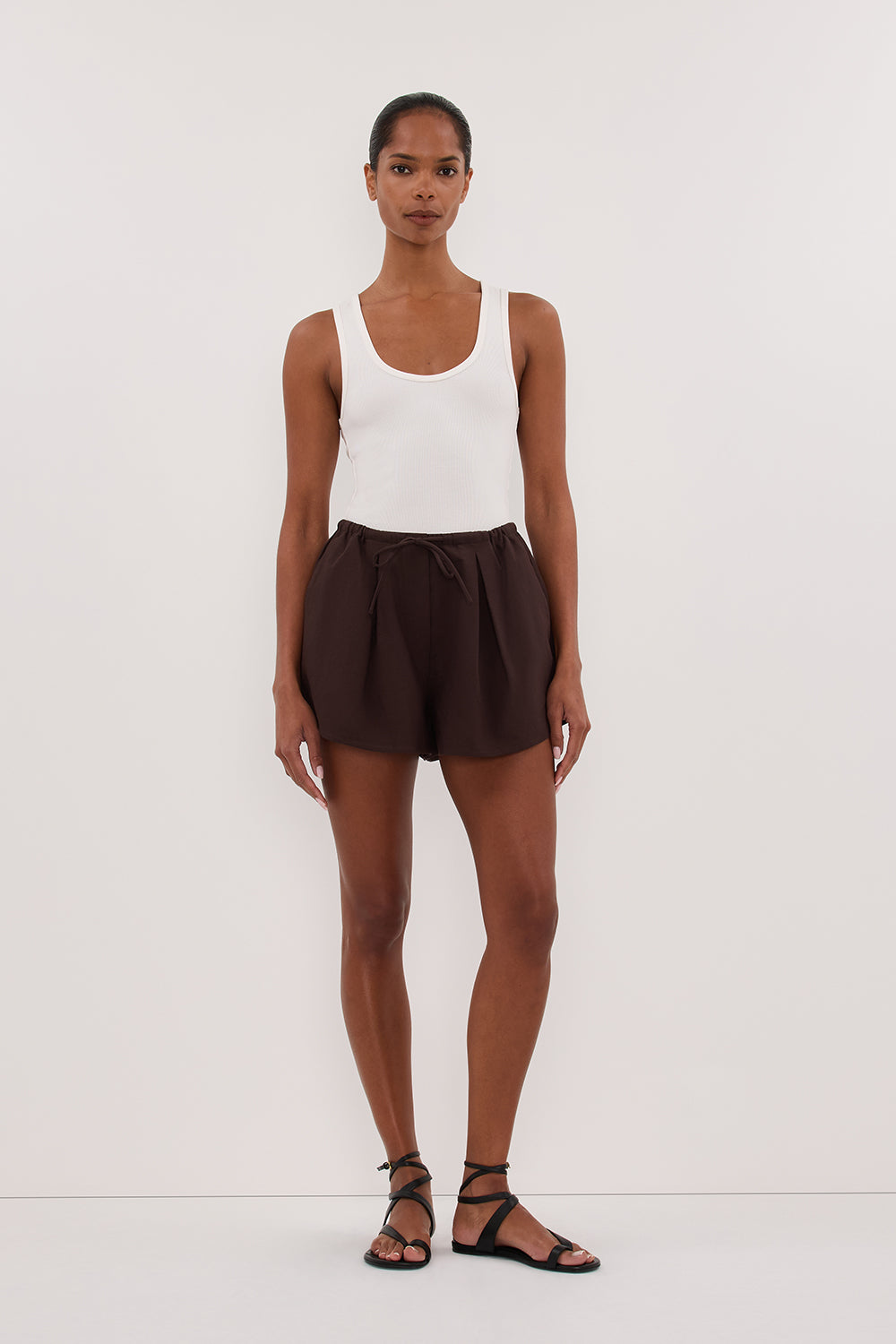 RHEA BURNT CHOC COTTON DRAWSTRING SHORT