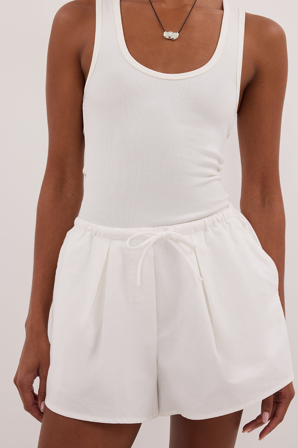 RHEA WHITE COTTON DRAWSTRING SHORT
