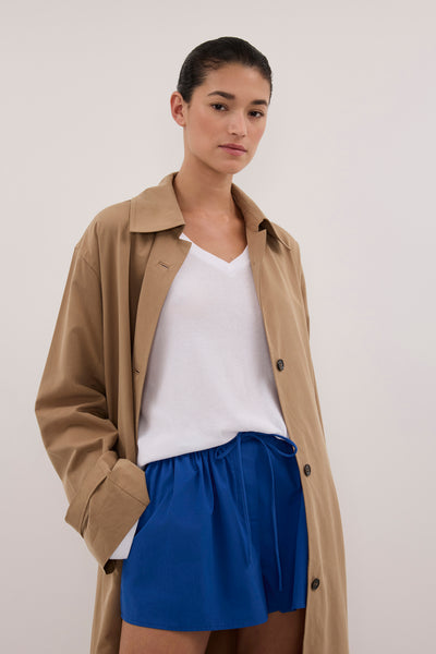 Aude wearing INA COBALT LIGHTWEIGHT COTTON SHORT