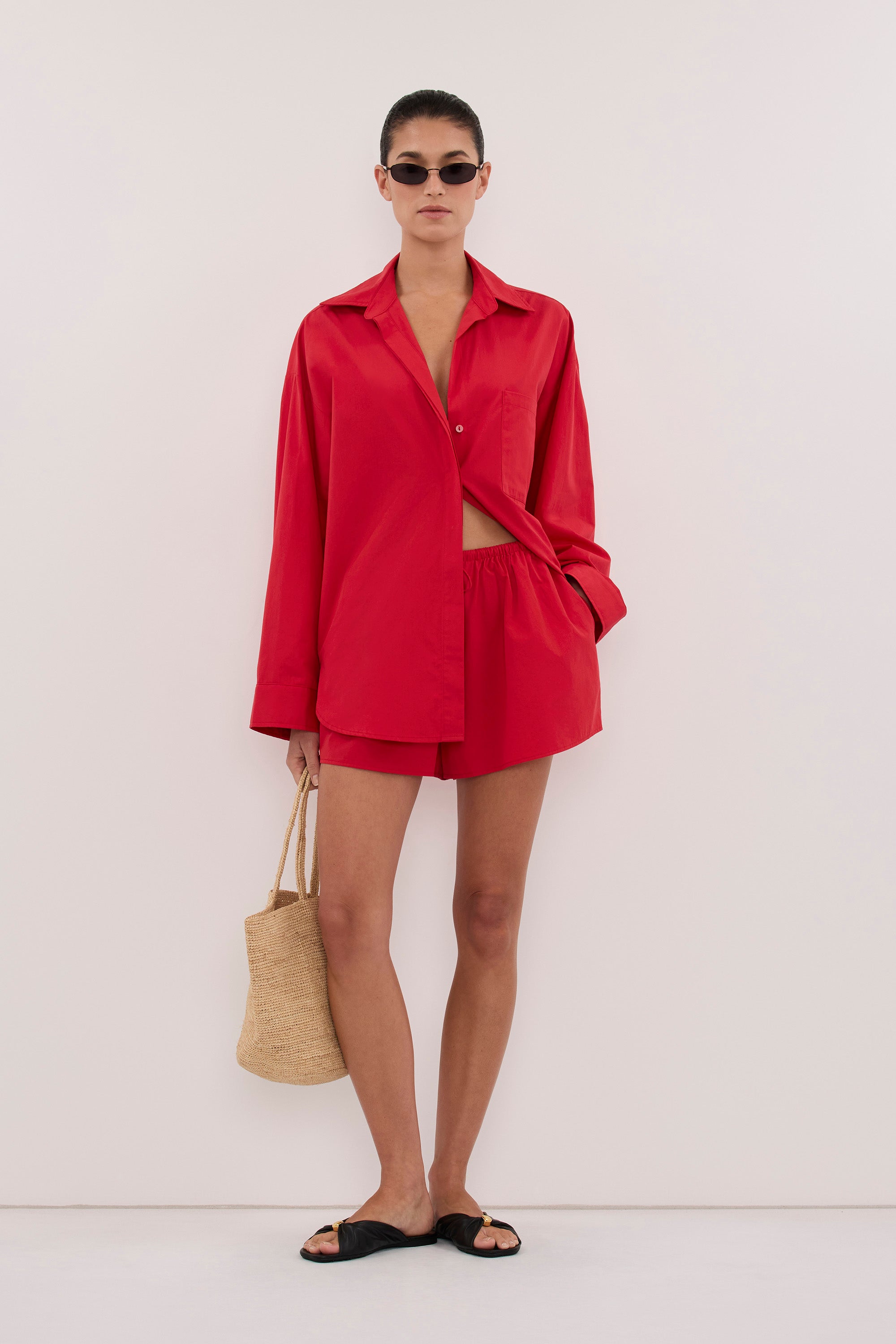INA RED LIGHTWEIGHT COTTON SHORT