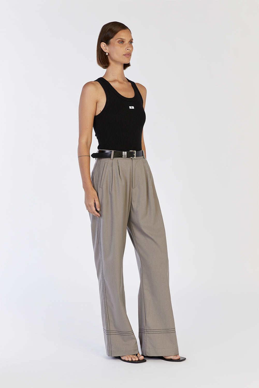 SUKI SMOKE STITCH DETAIL PANT | Dissh