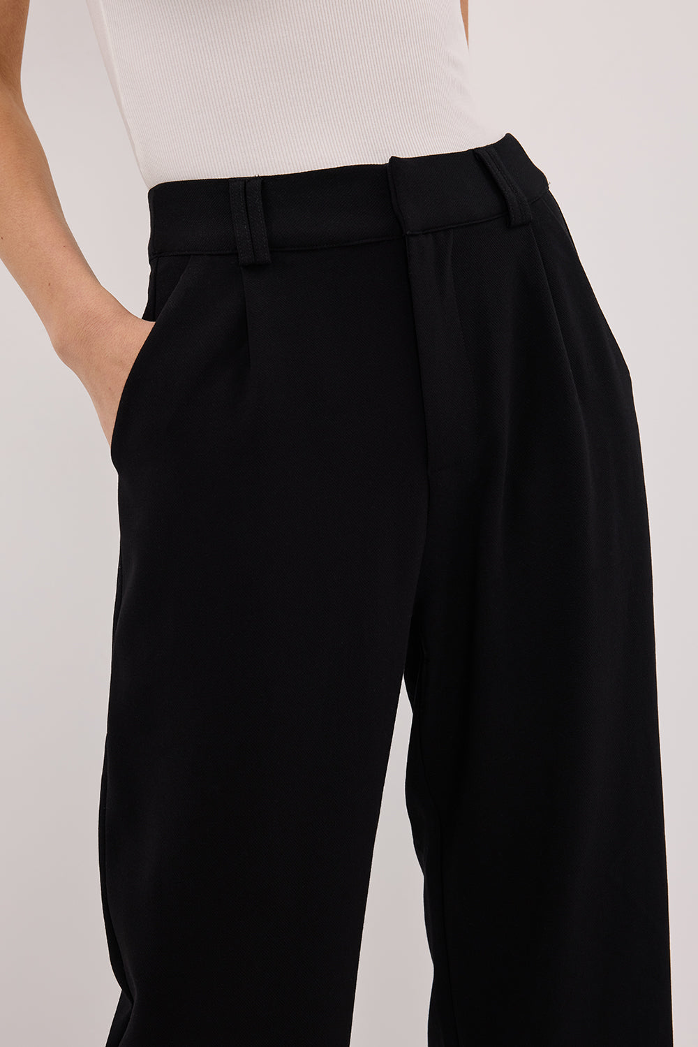 CELINE CELINE 36 ブラックパンツ CELINE Pleated Pants Wide cotton RP05K0S91 Pants パンツ
