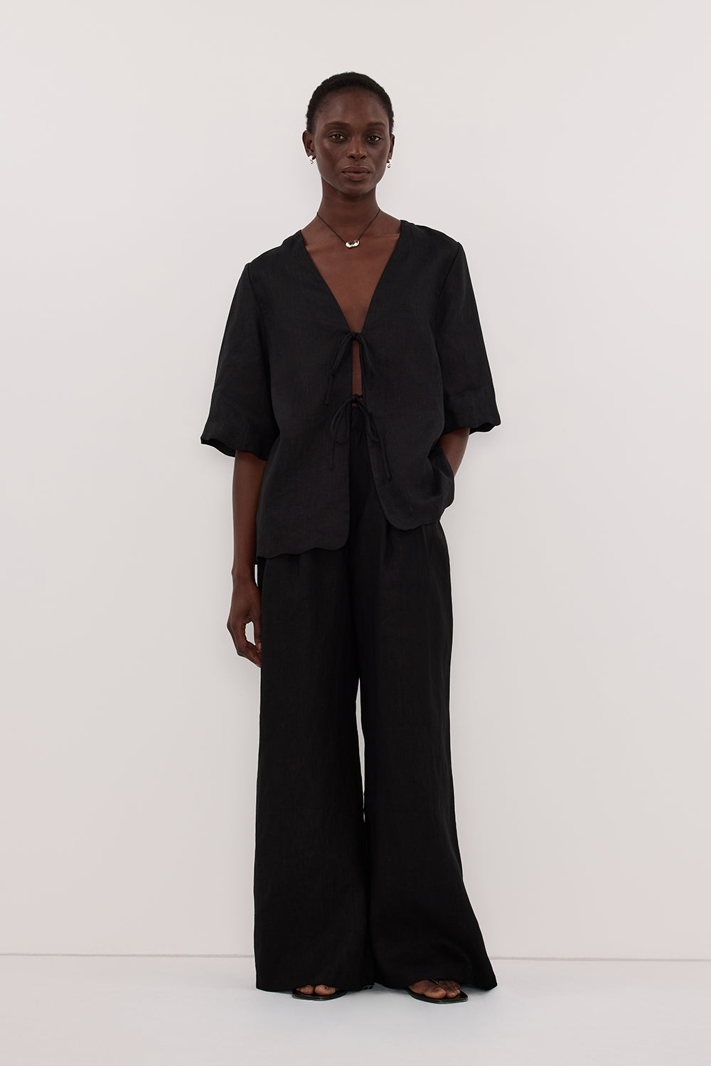 HOLDEN BLACK LINEN PANT