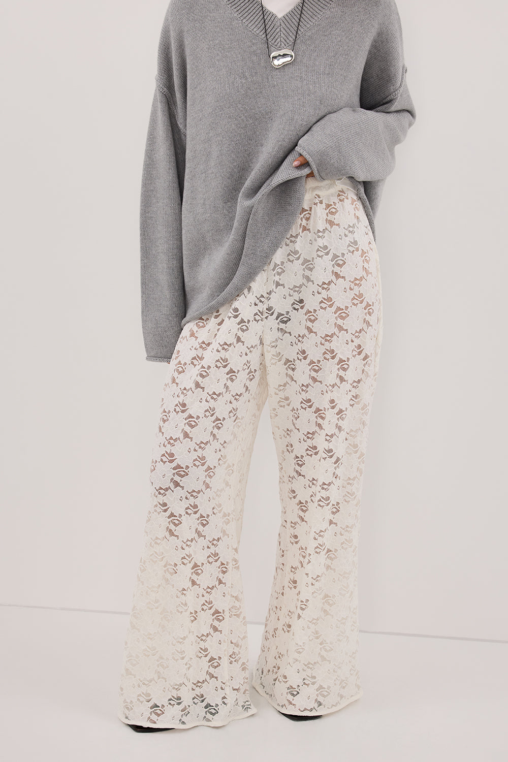 LOULA WHITE LACE PANT