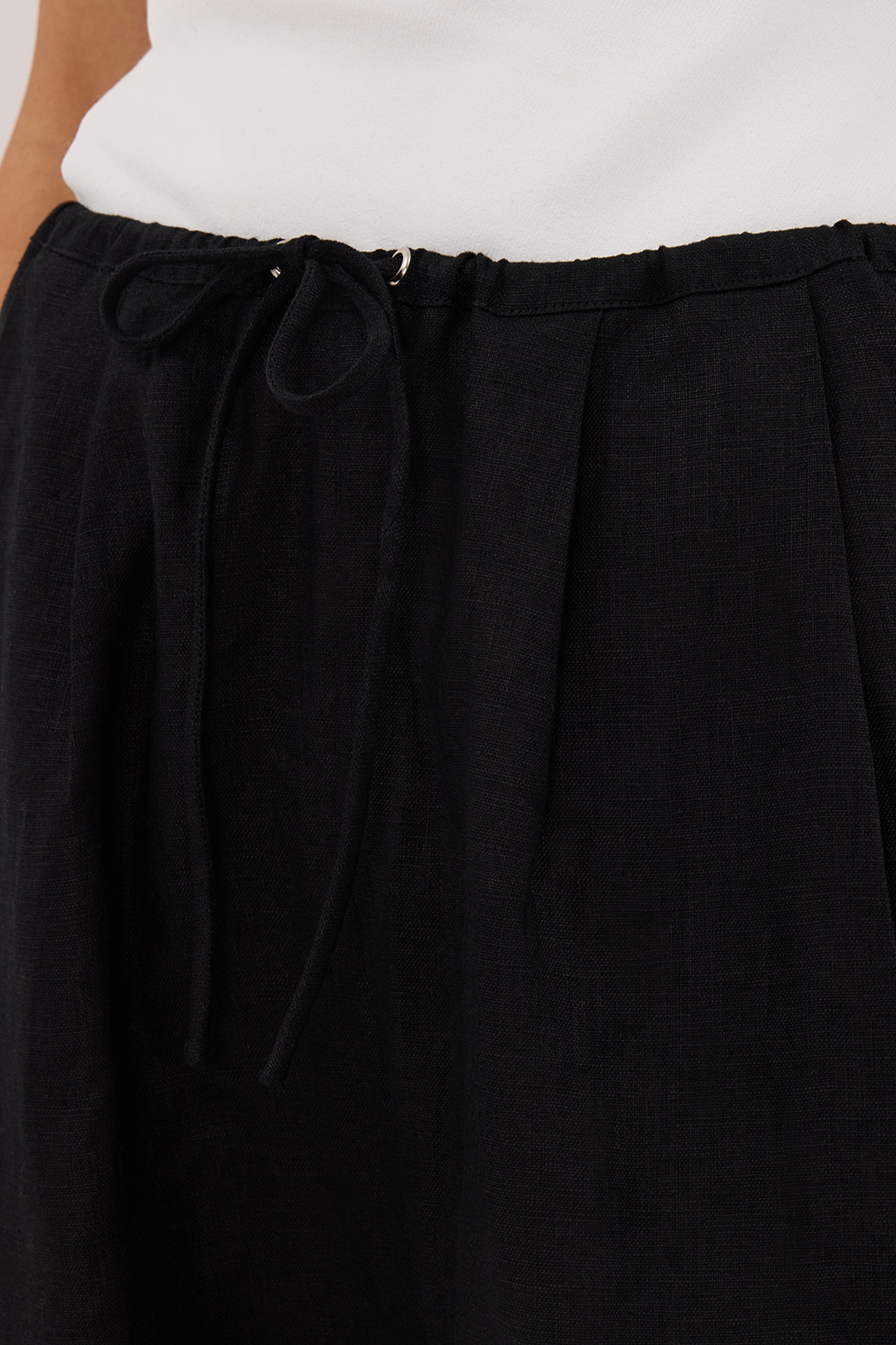CARLA BLACK DRAWSTRING LINEN PANT