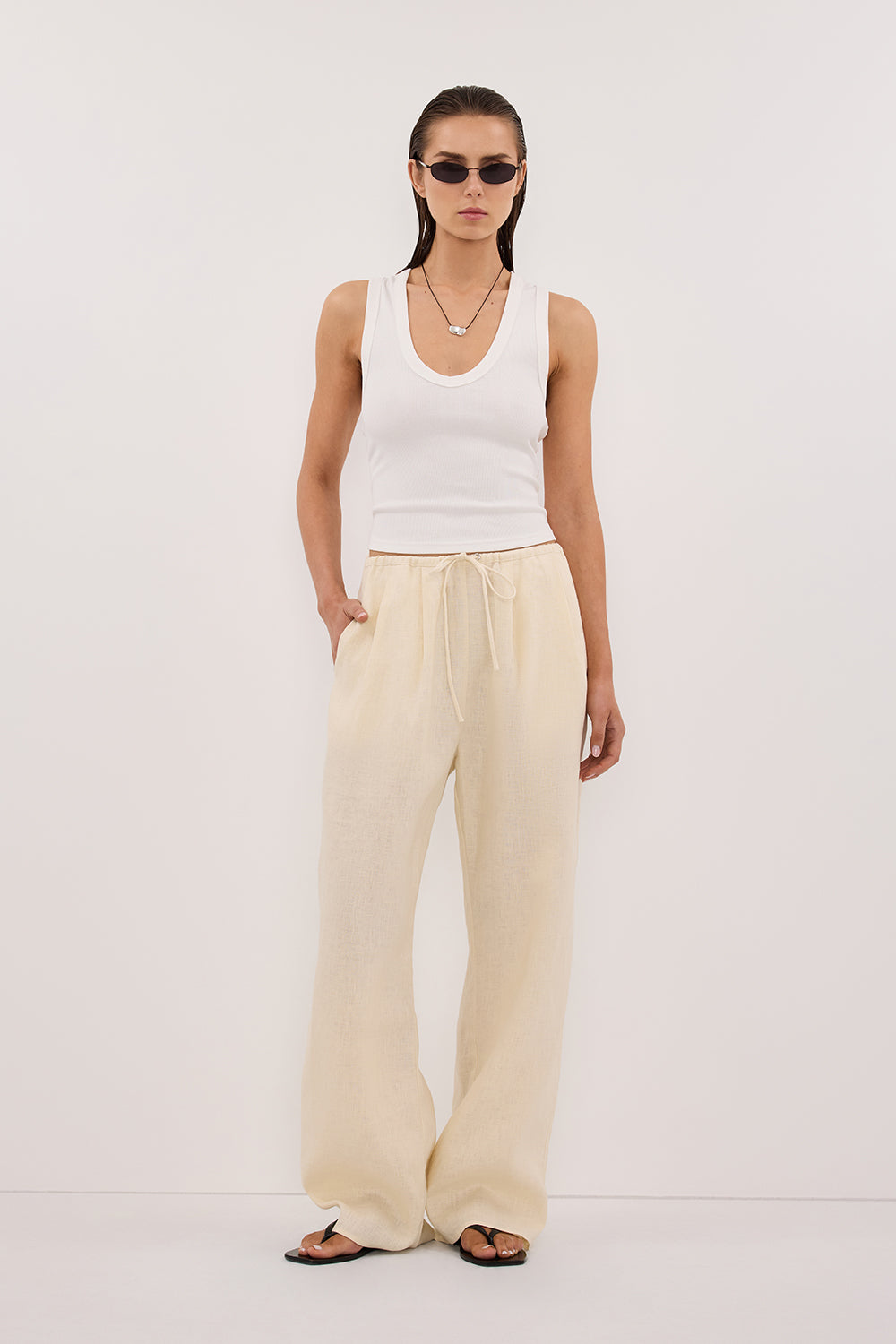CARLA STRAW DRAWSTRING LINEN PANT