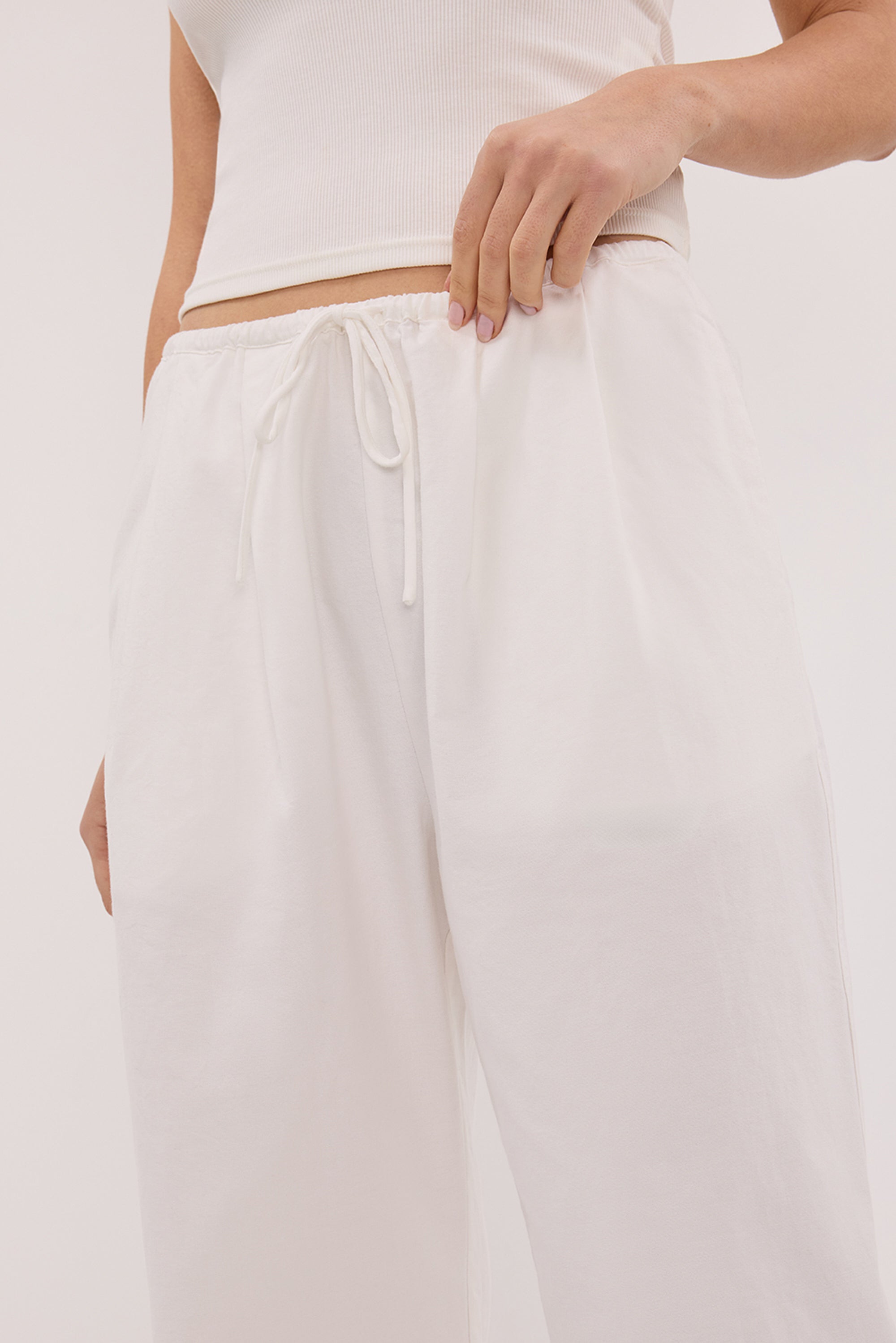 Washed White Drawstring RHEA WHITE COTTON DRAWSTRING PANT – DISSH