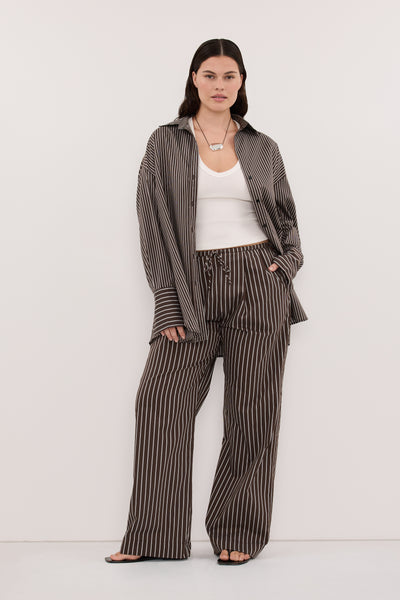 Jasmine wearing SABLE BITTER CHOC SILK BLEND PANT