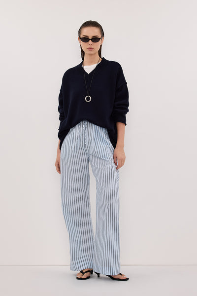 Stas wearing SABLE ICE BLUE SILK BLEND PANT