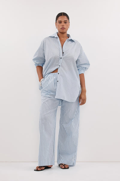 Amanda wearing SABLE ICE BLUE SILK BLEND PANT
