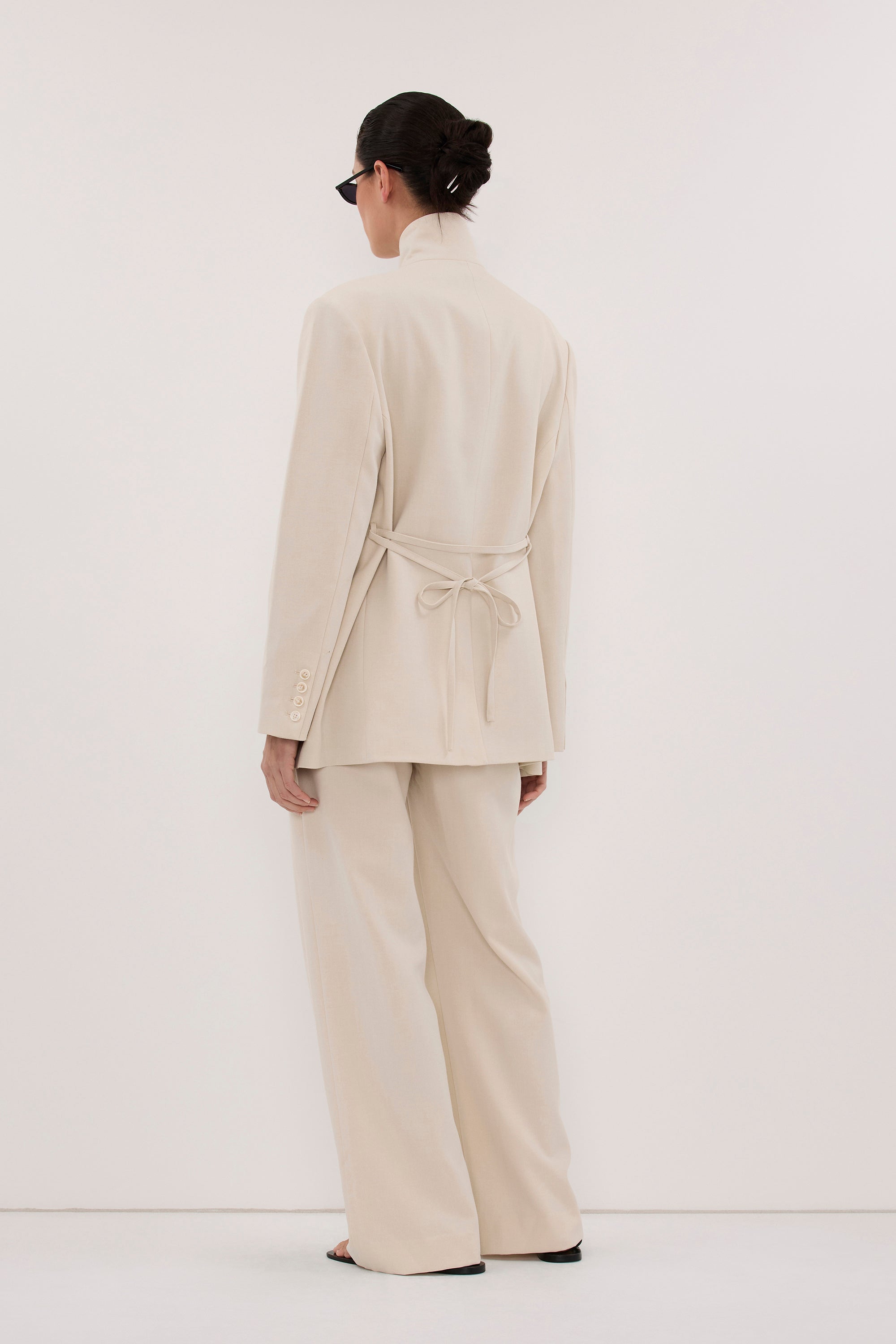 TRINITY BONE TAILORED PANT
