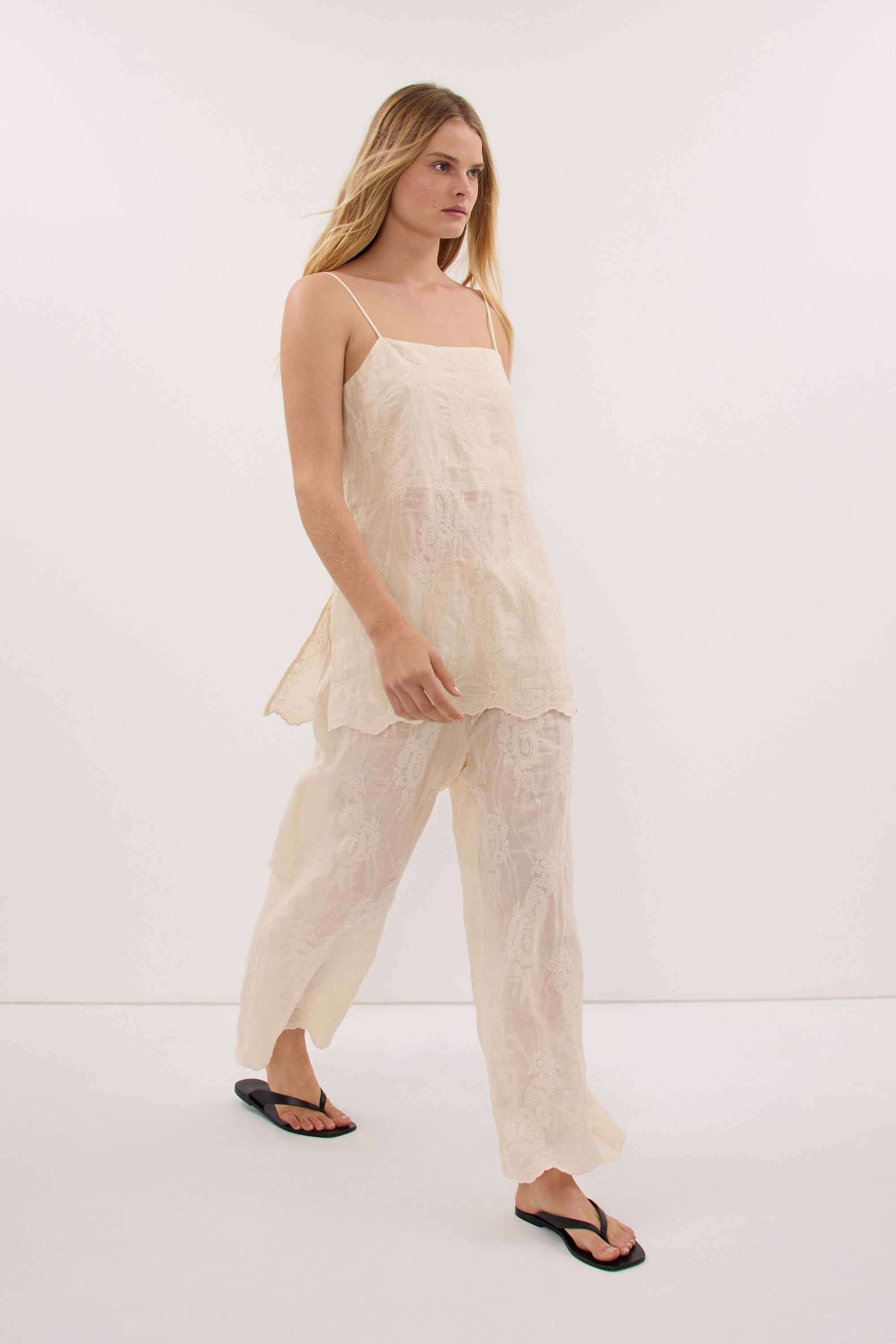 CORDELIA SANDSTONE CROPPED RAMIE PANT