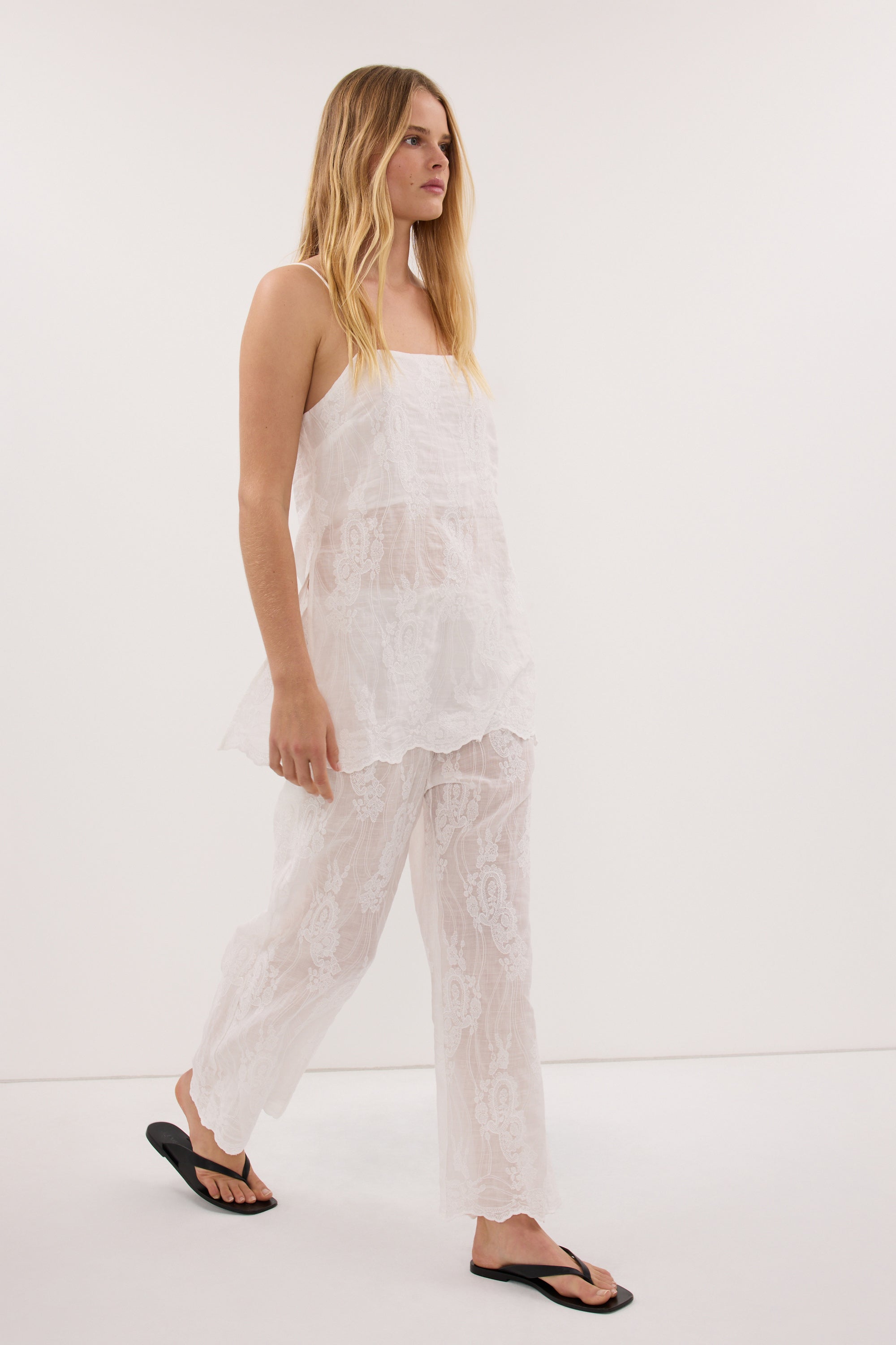 CORDELIA WHITE CROPPED RAMIE PANT