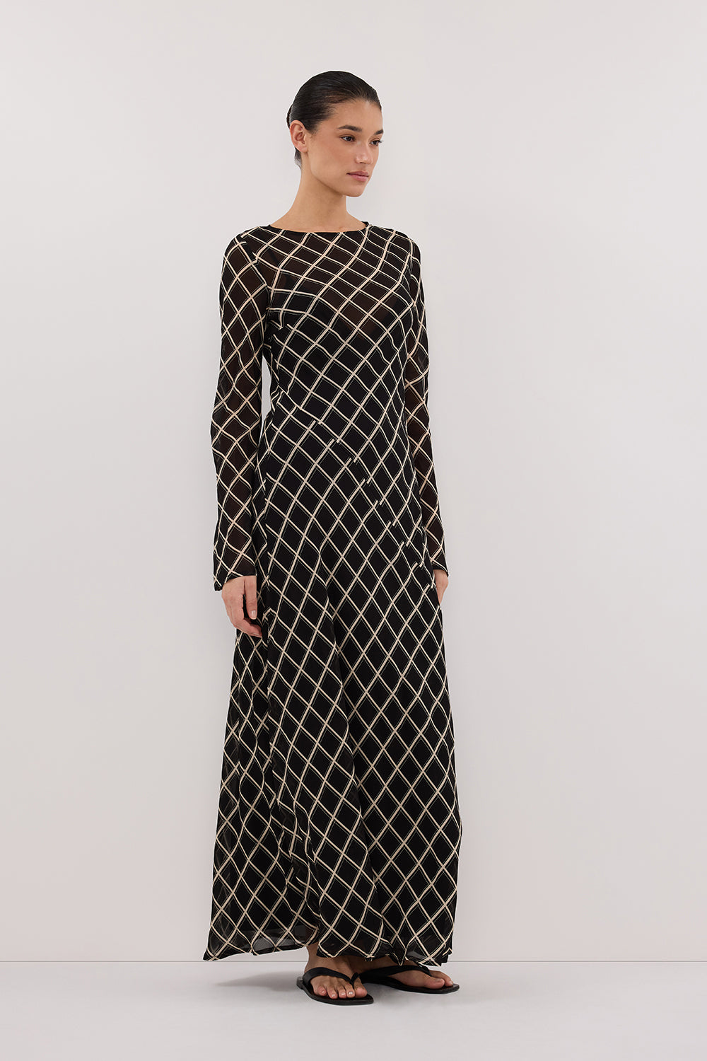 ARLINGTON BLACK LONG SLEEVE MIDI DRESS