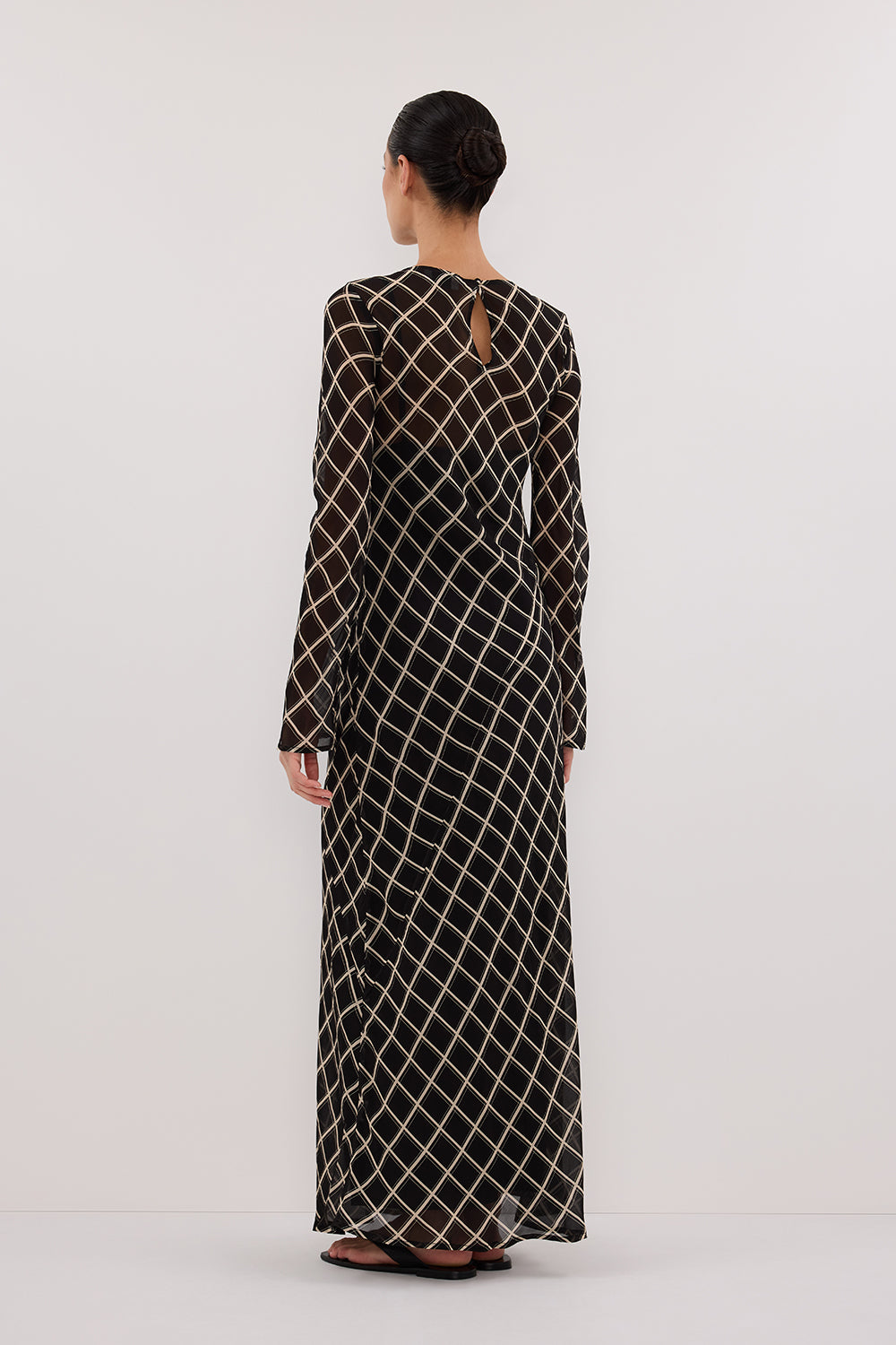 ARLINGTON BLACK LONG SLEEVE MIDI DRESS