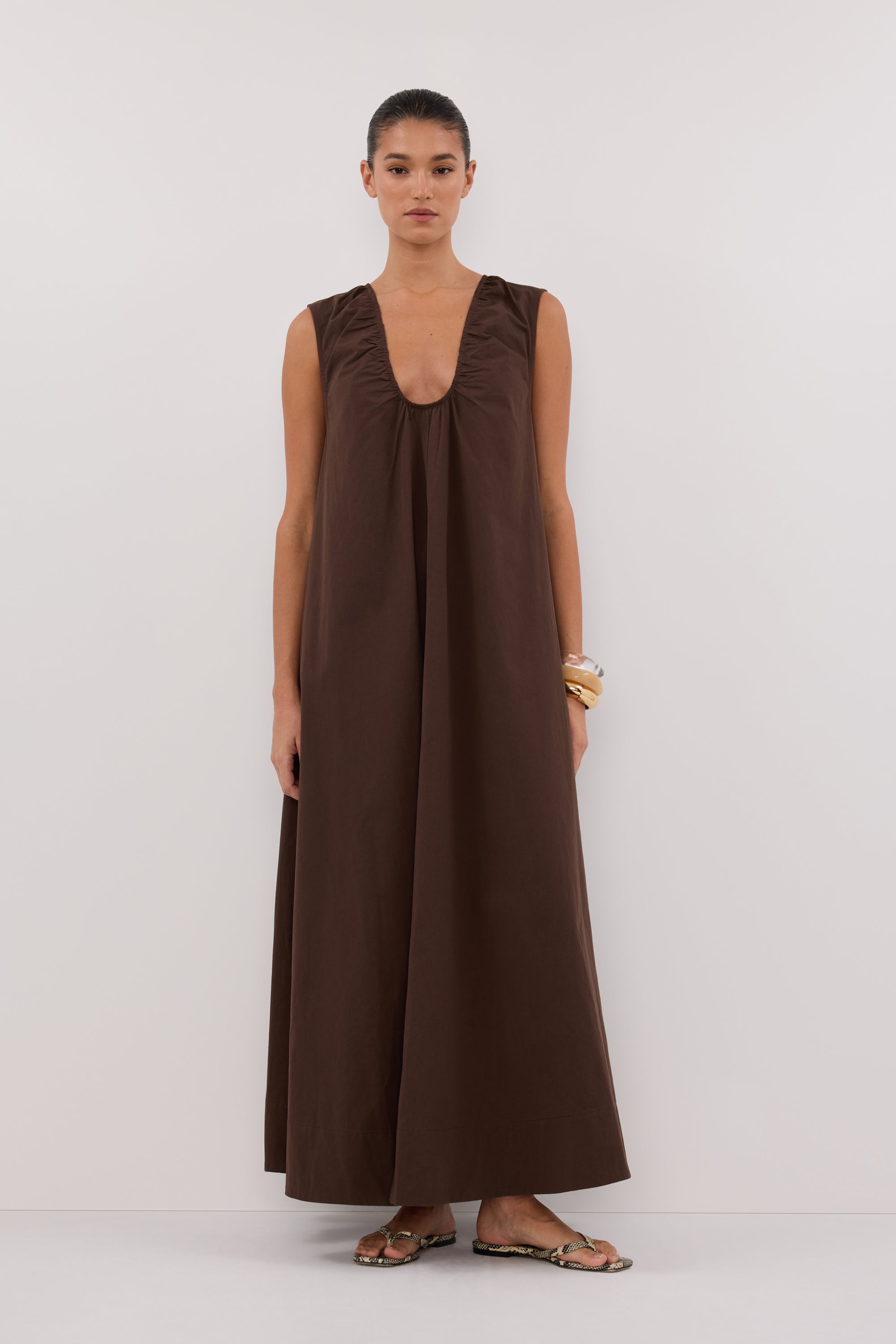 GABBY BITTER CHOC OVERSIZED COTTON MIDI DRESS – DISSH
