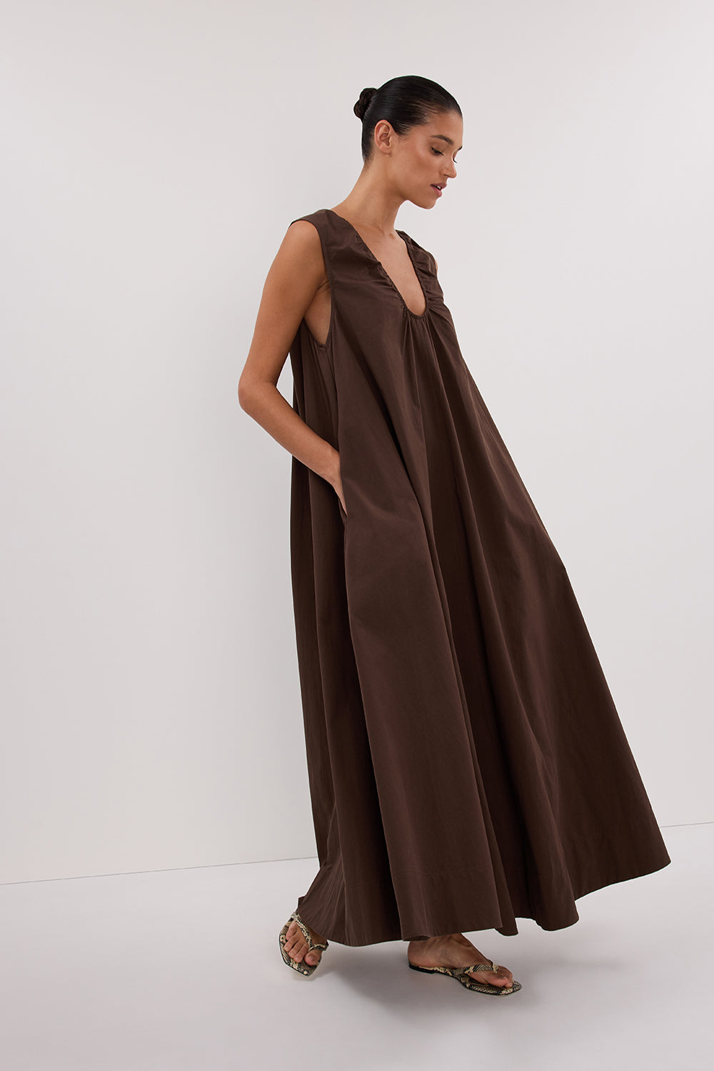 GABBY BITTER CHOC OVERSIZED COTTON MIDI DRESS