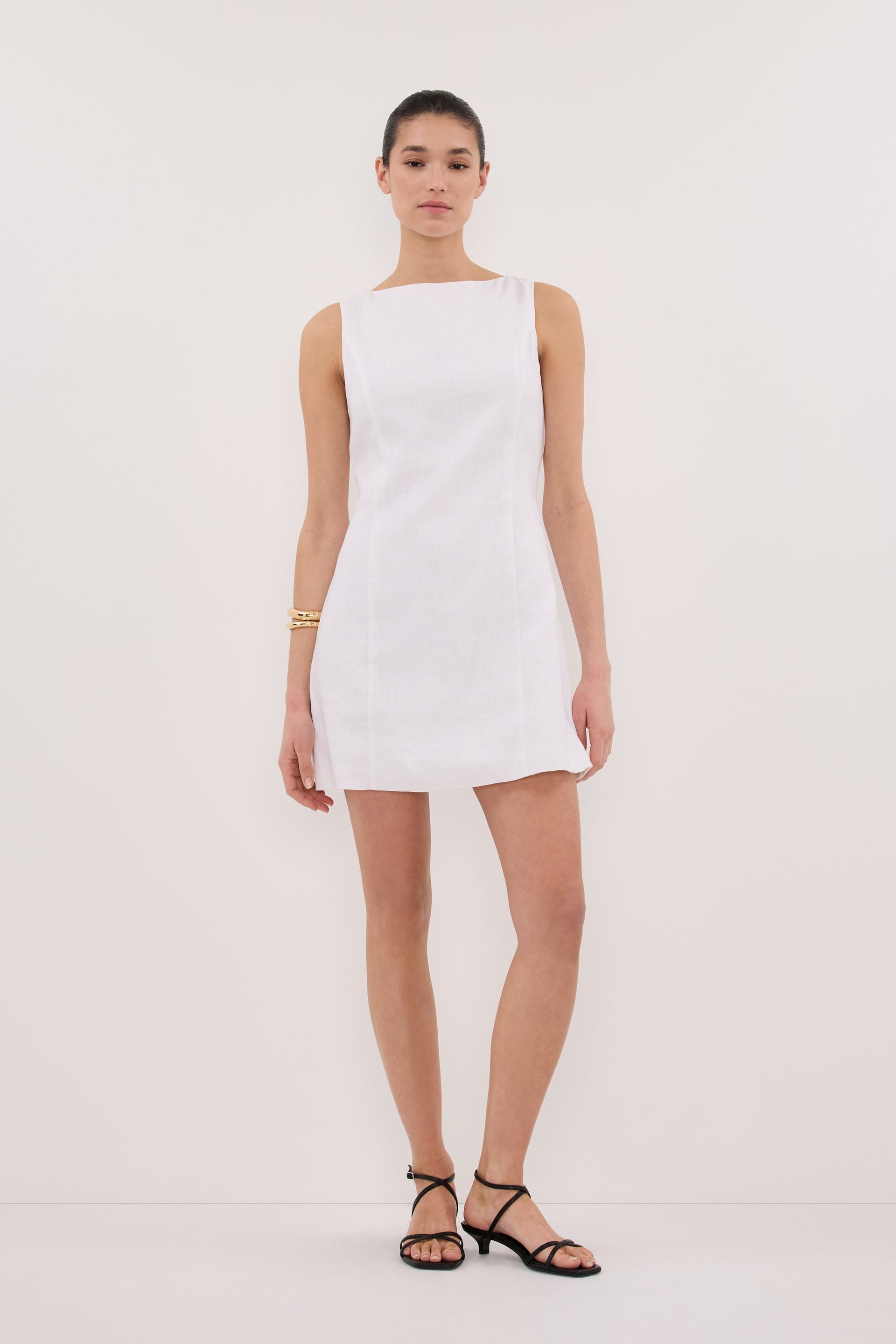 LACY WHITE LINEN MINI DRESS – DISSH