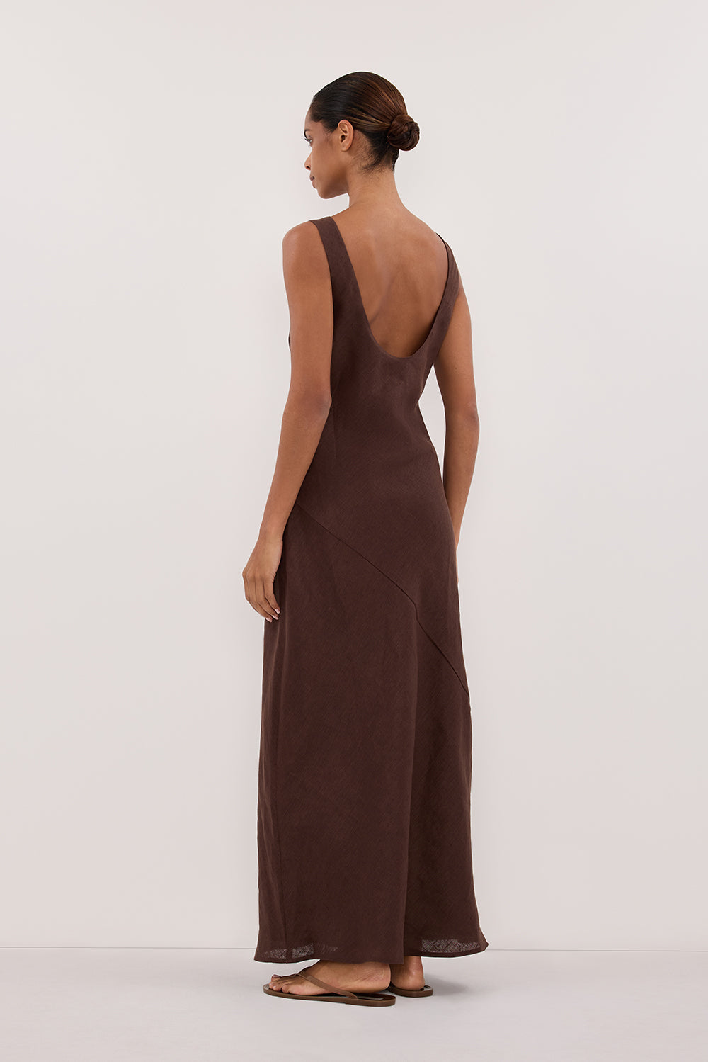 LACY COCOA SLEEVELESS LINEN MIDI DRESS
