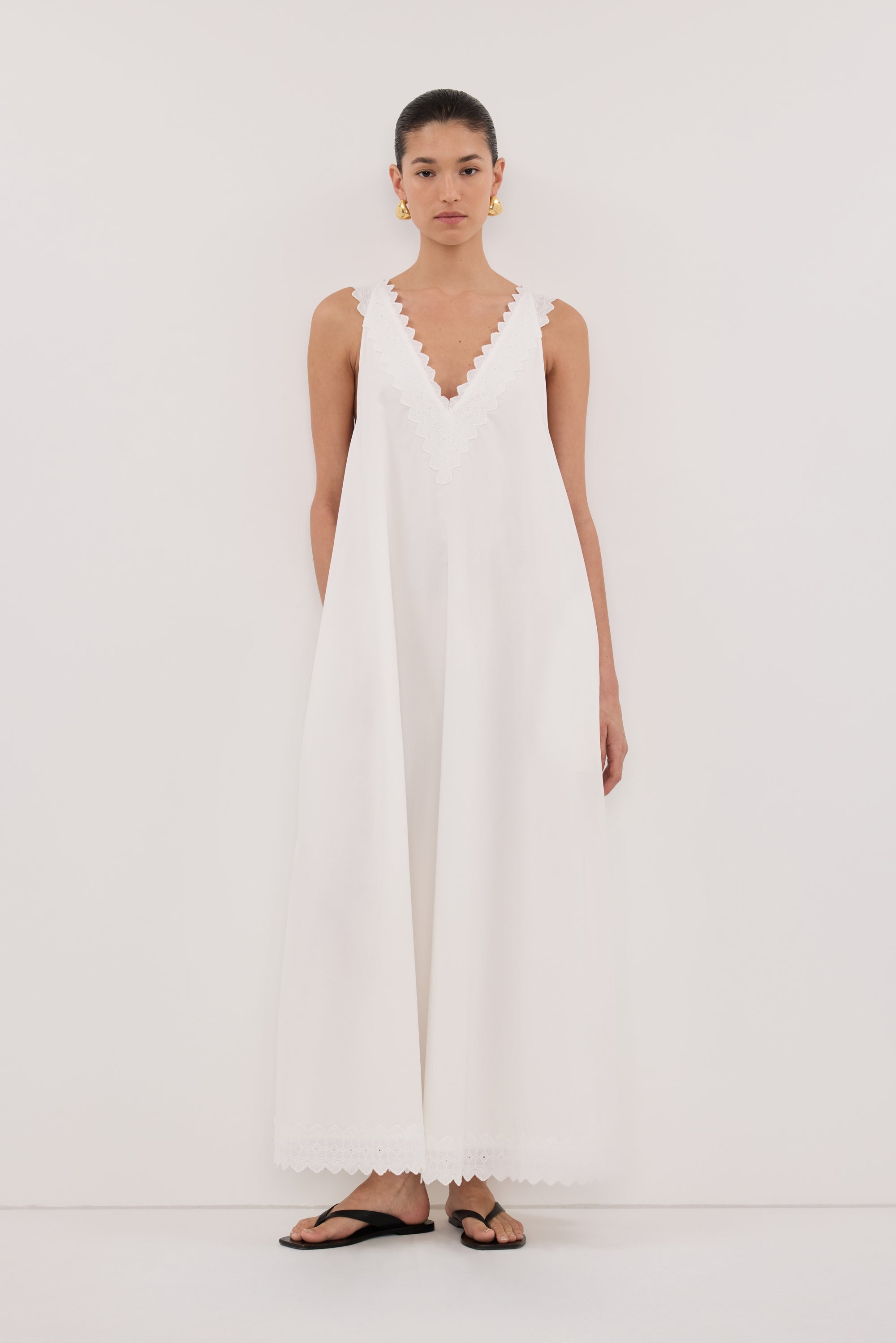 ANNABEL WHITE V NECK MIDI DRESS – DISSH